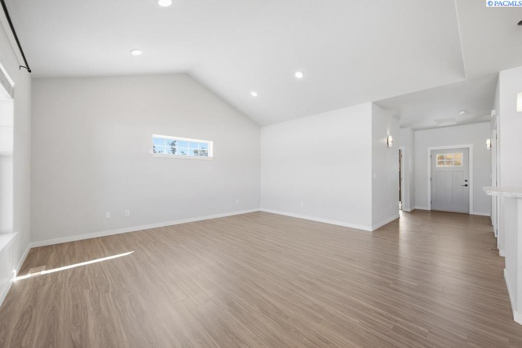 Photo 3 of Single family home for sale at 505 Prairie Ave, Uniontown, WA 99179 | MLS# PAC296508 | Listing updated on 2026-10-07