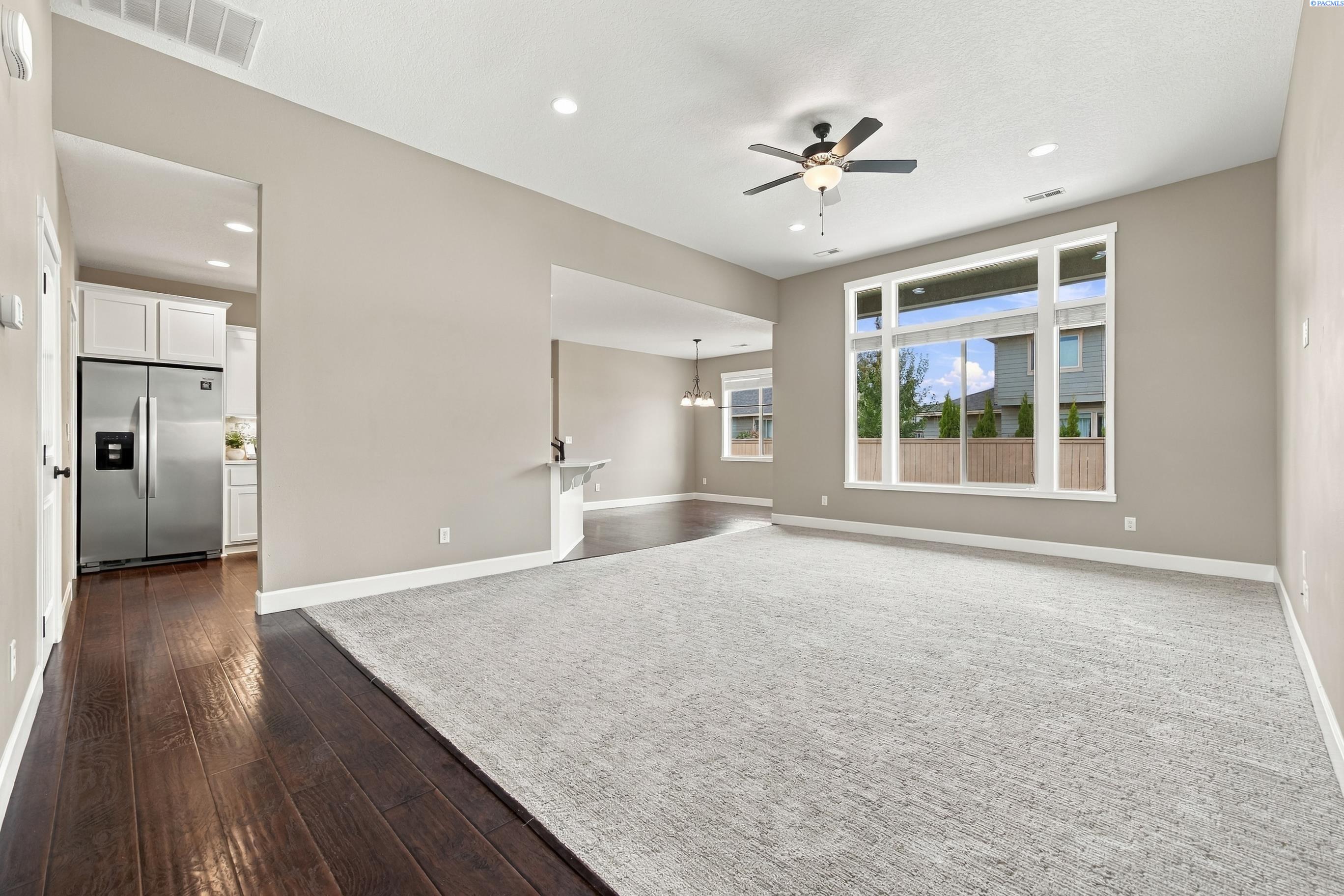 Photo 3 of Single family home for sale at 2800 Copperbutte St, Richland, WA 99354 | MLS# PAC296533 | Listing updated on 2026-10-07