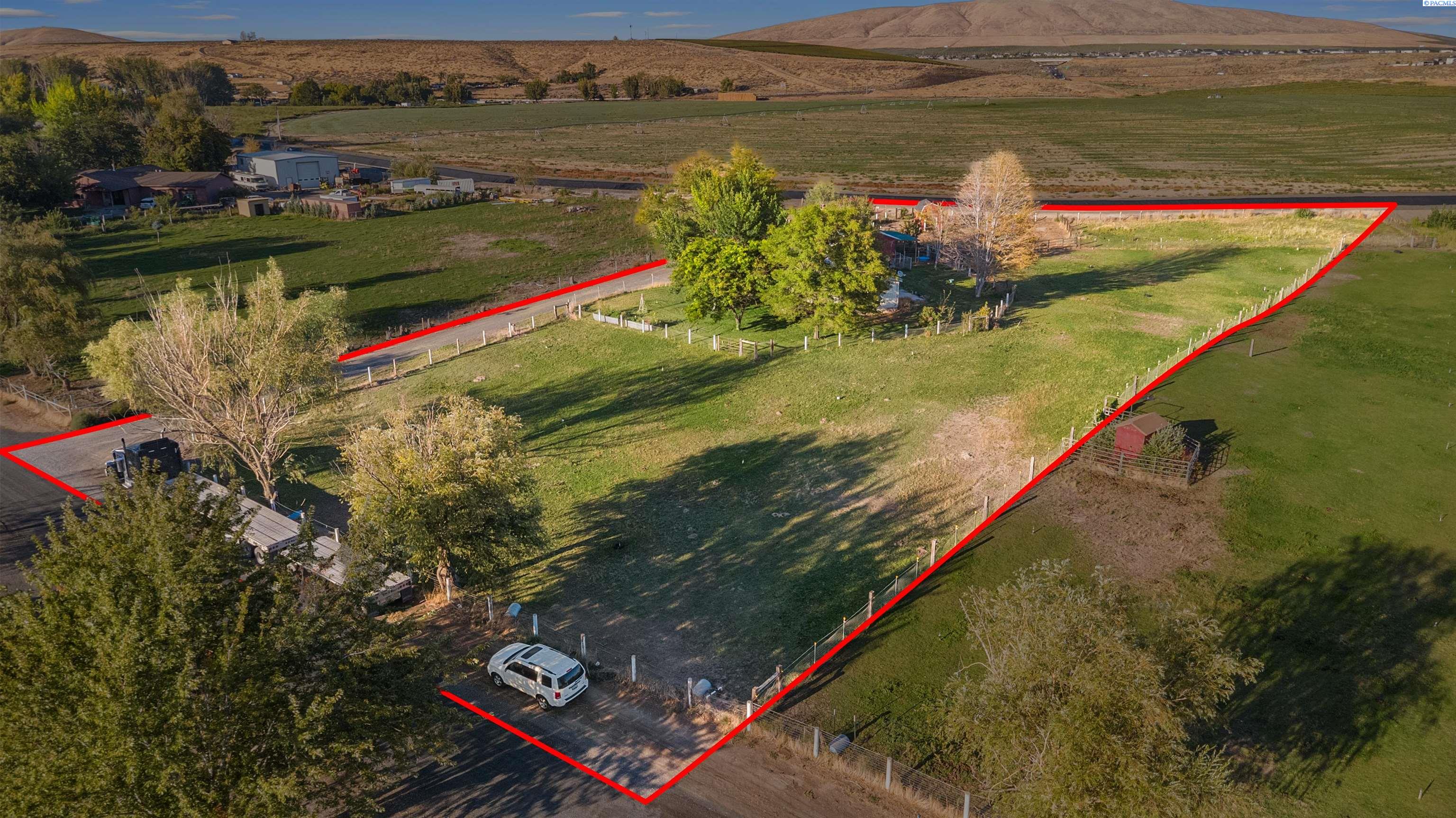 Photo 2 of Manufactured home for sale at 65202 E Sunset View Pr Se, Benton City, WA 99320 | MLS# PAC296556 | Listing updated on 2026-10-07
