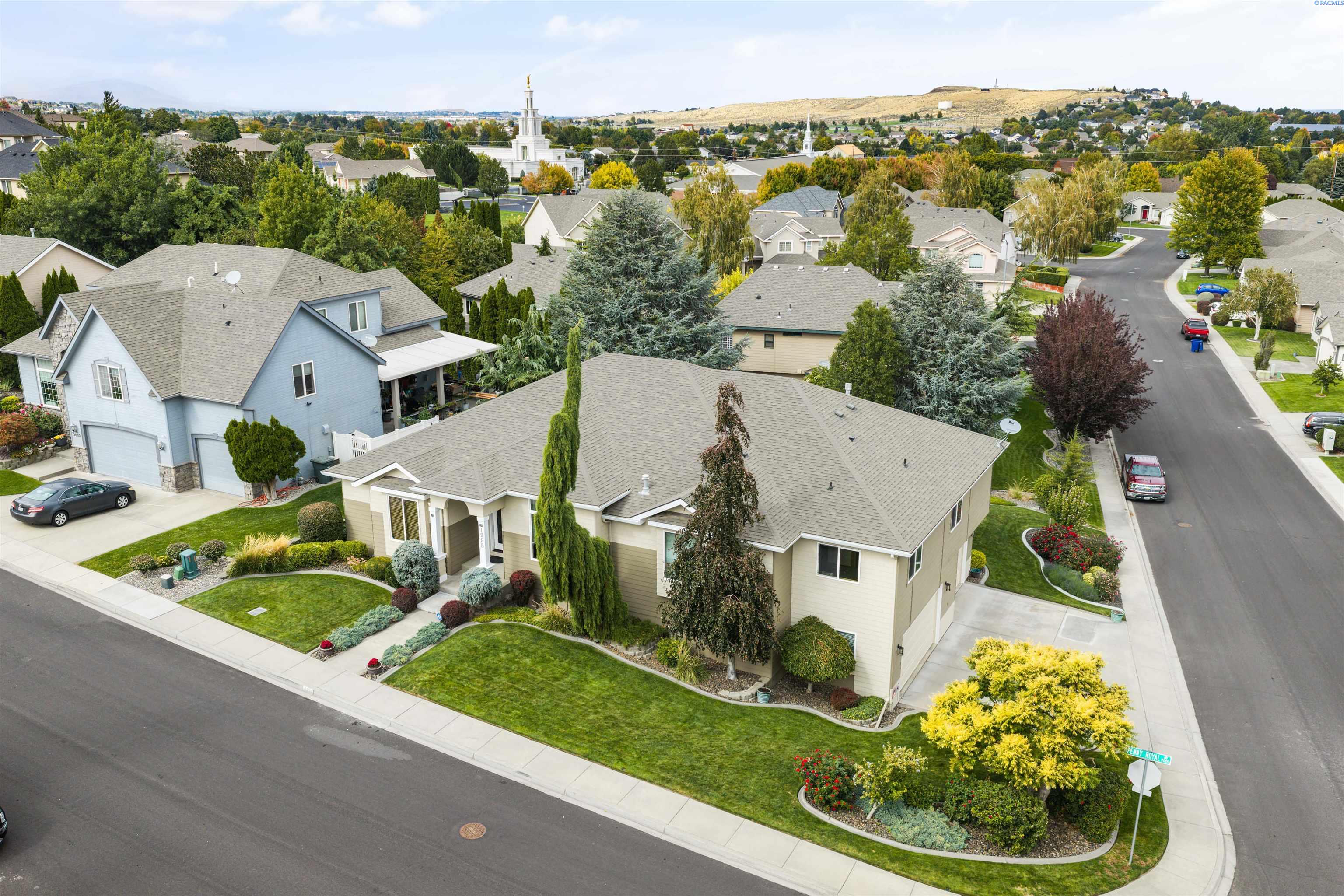 Photo 2 of Single family home for sale at 1995 Penny Royal Ave, Richland, WA 99352 | MLS# PAC296561 | Listing updated on 2026-09-19