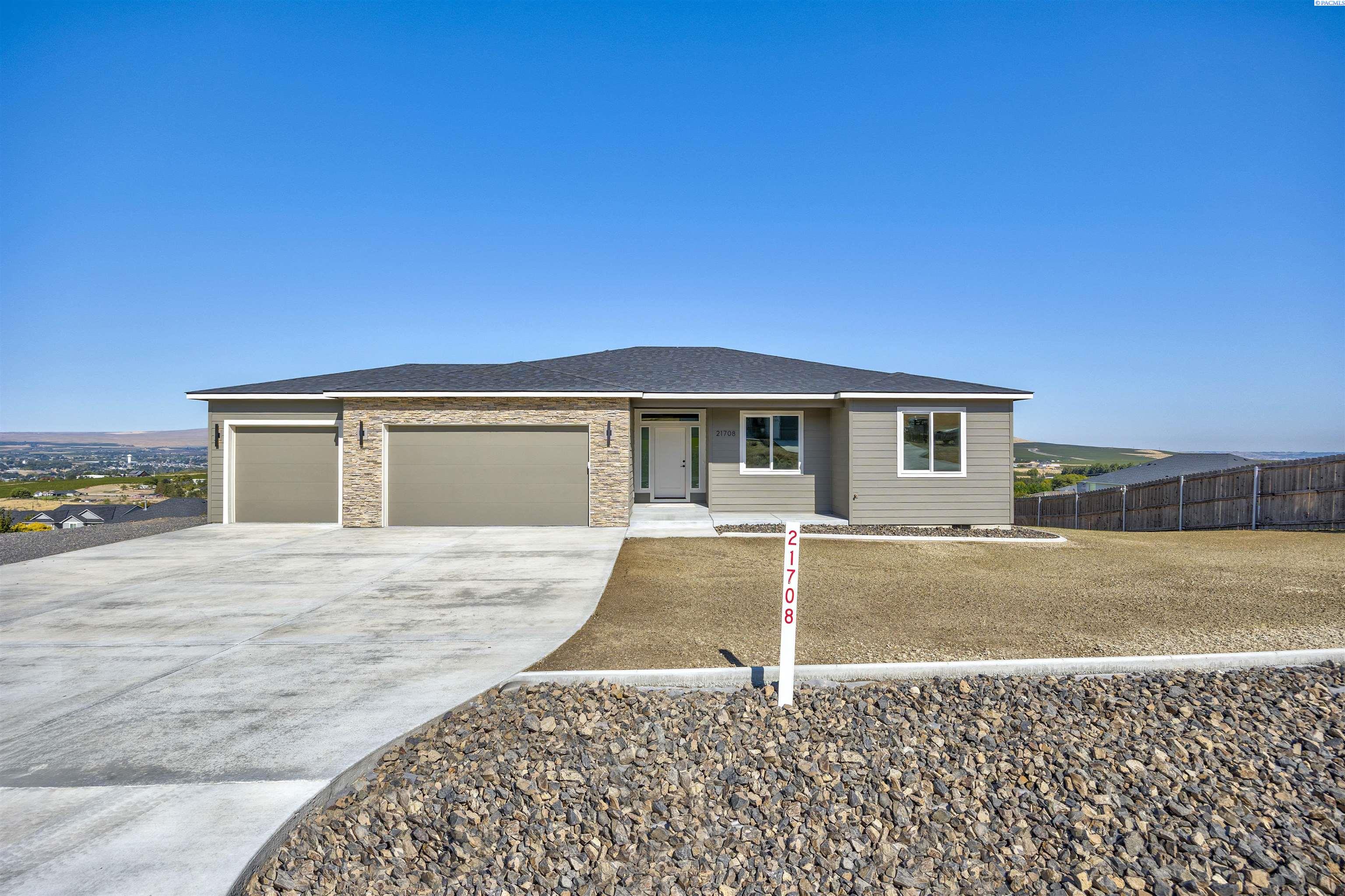Photo 2 of Single family home for sale at 21708 E Plum Pl, Benton City, WA 99320 | MLS# PAC296569 | Listing updated on 2026-10-09