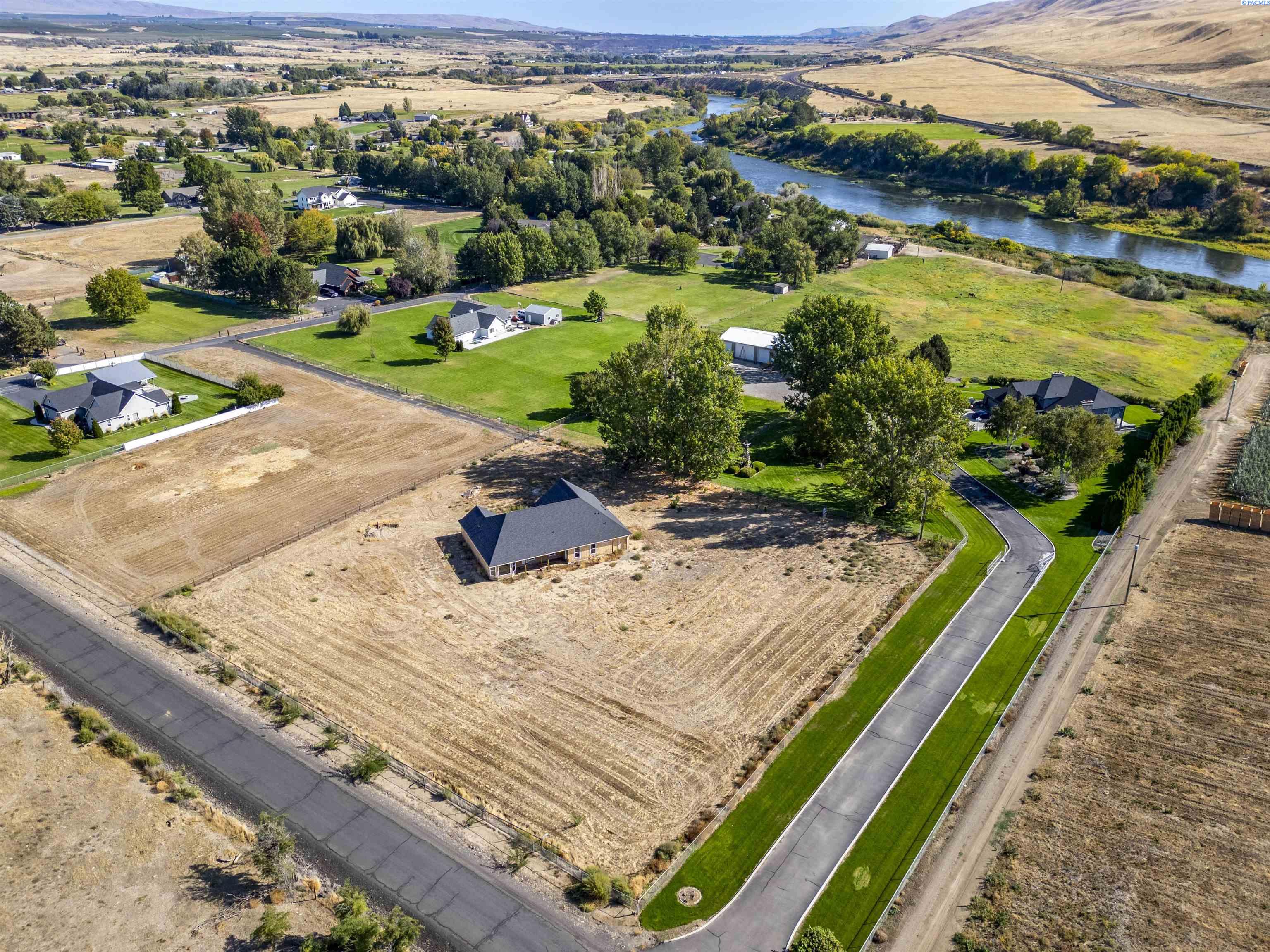 Photo 1 of Single family home for sale at 90404 W Hess Rd, Prosser, WA 99350 | MLS# PAC296576 | Listing updated on 2026-09-22