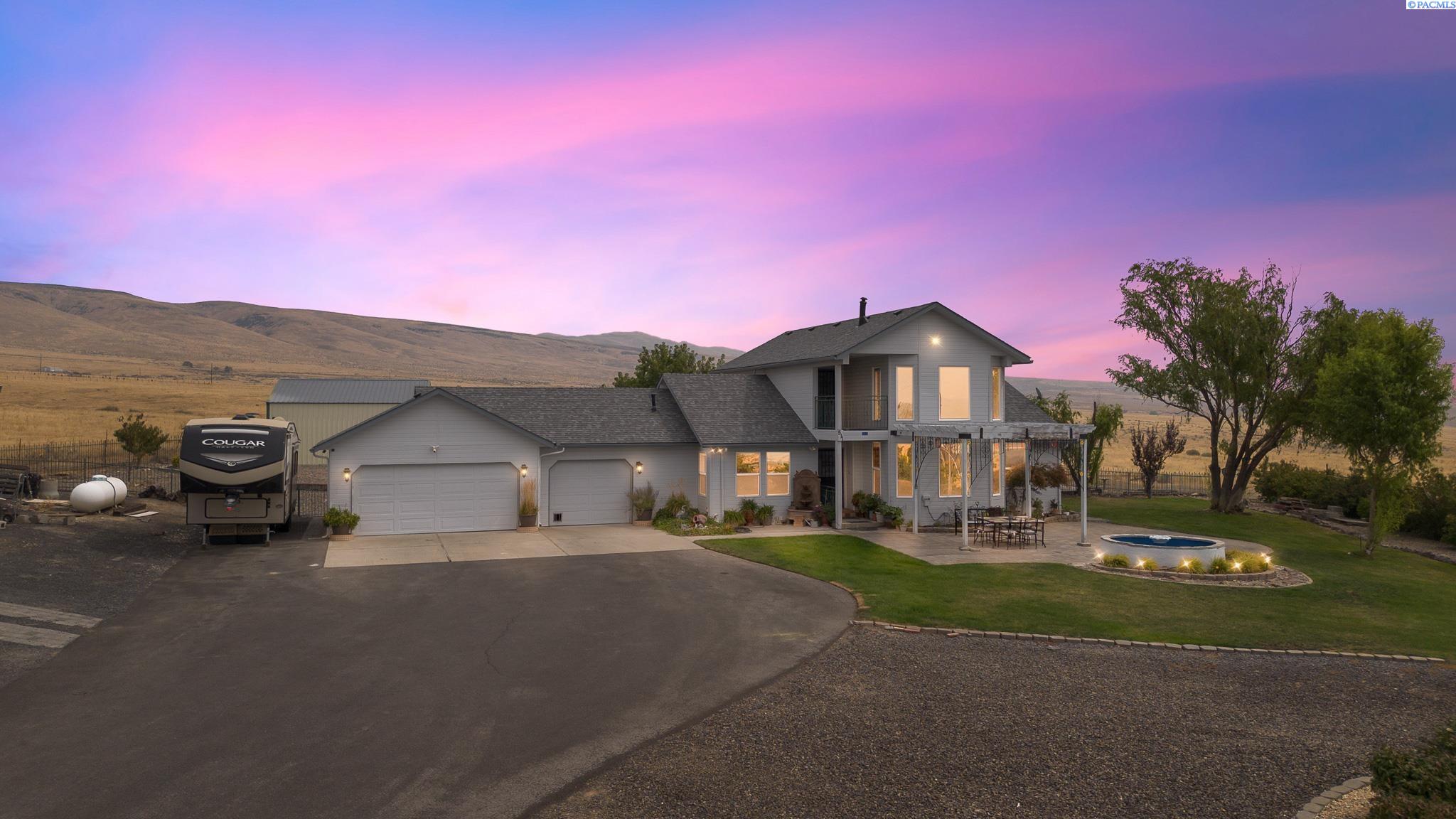Photo 3 of Single family home for sale at 511 Saint Hilaire Rd, Yakima, WA 98901 | MLS# PAC296690 | Listing updated on 2026-09-23