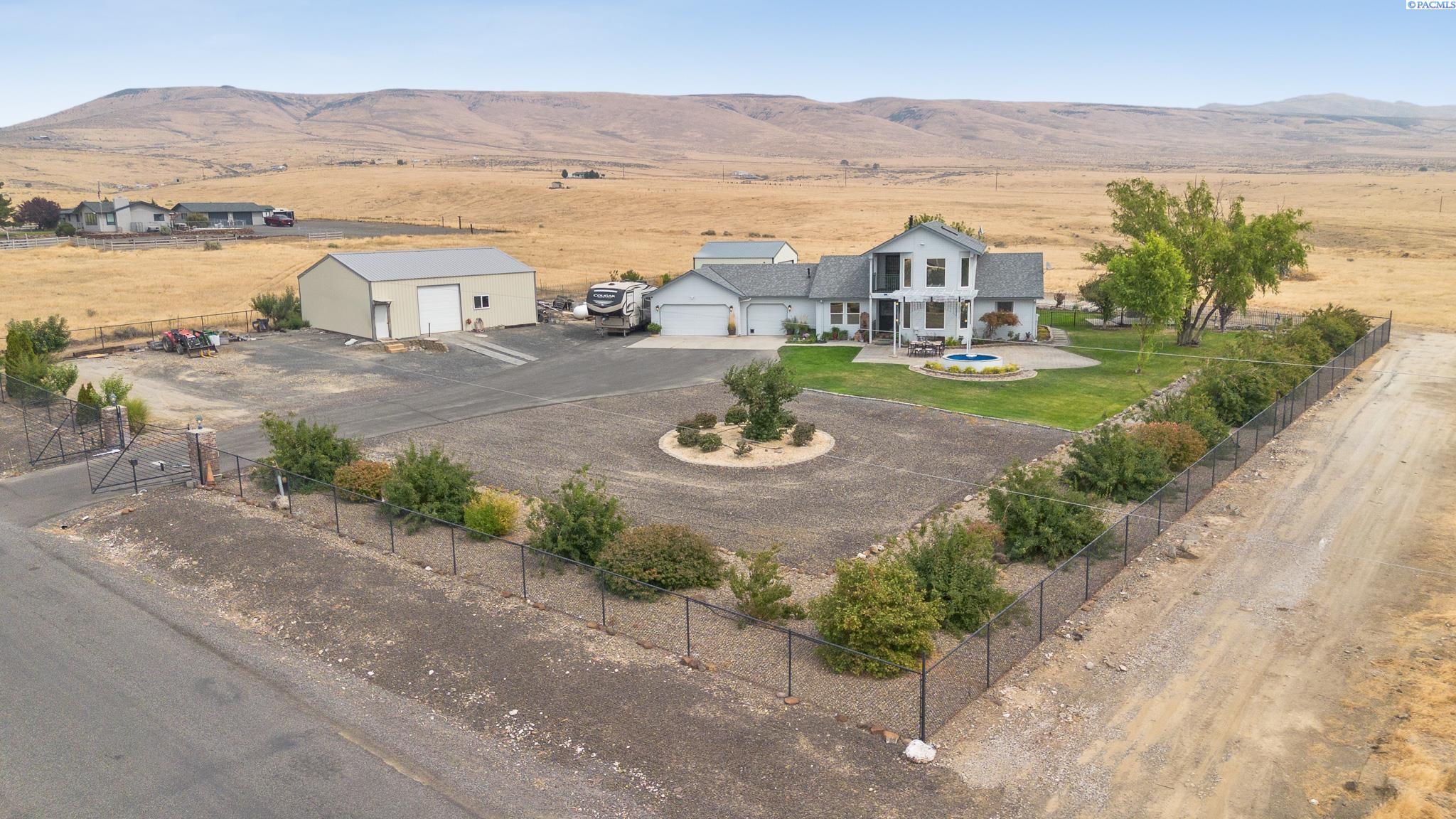 Photo 2 of Single family home for sale at 511 Saint Hilaire Rd, Yakima, WA 98901 | MLS# PAC296690 | Listing updated on 2026-09-23