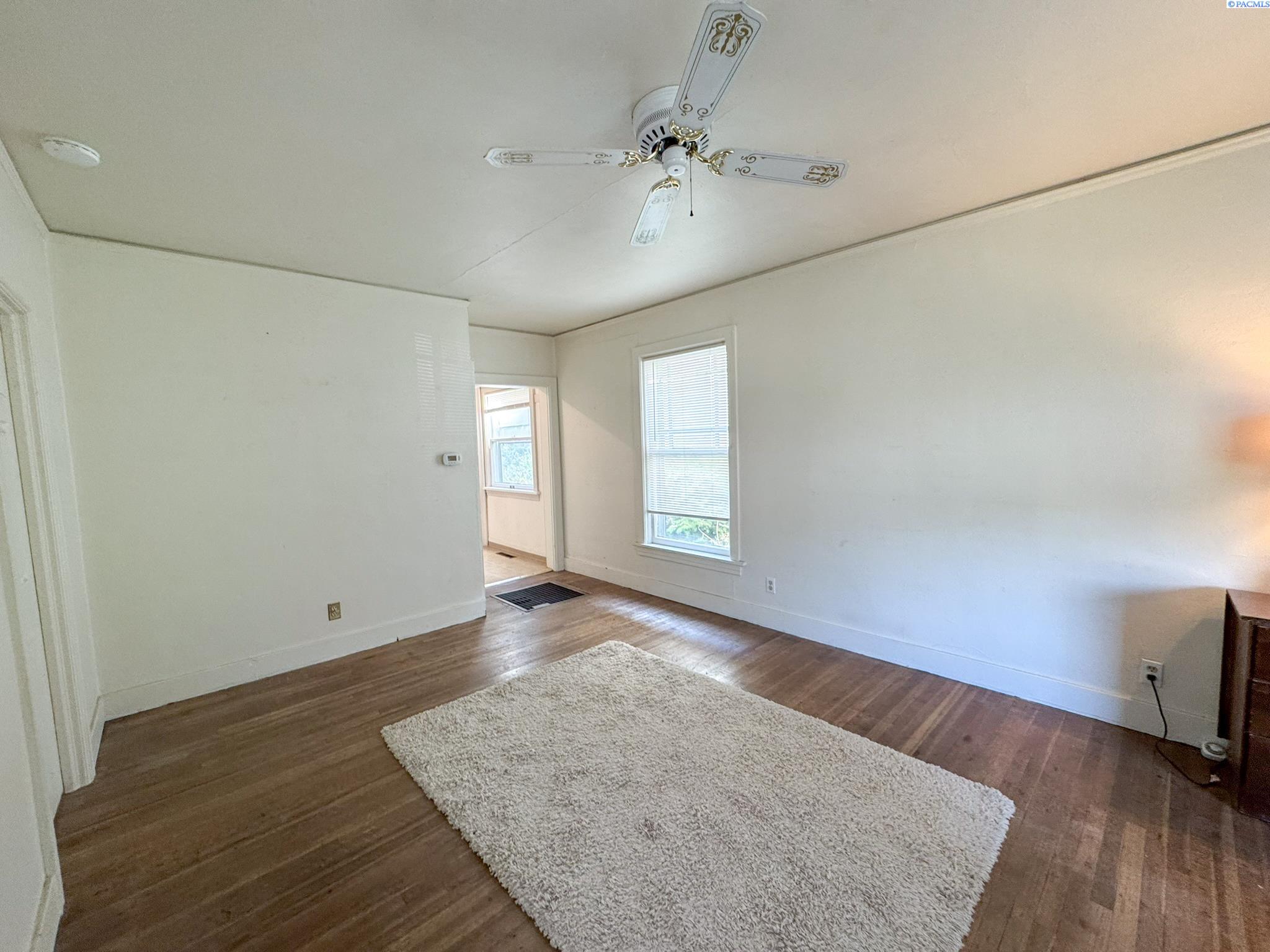 Photo 4 of Single family home for sale at 340 SE High St, Pullman, WA 99163 | MLS# PAC296705 | Listing updated on 2026-09-30