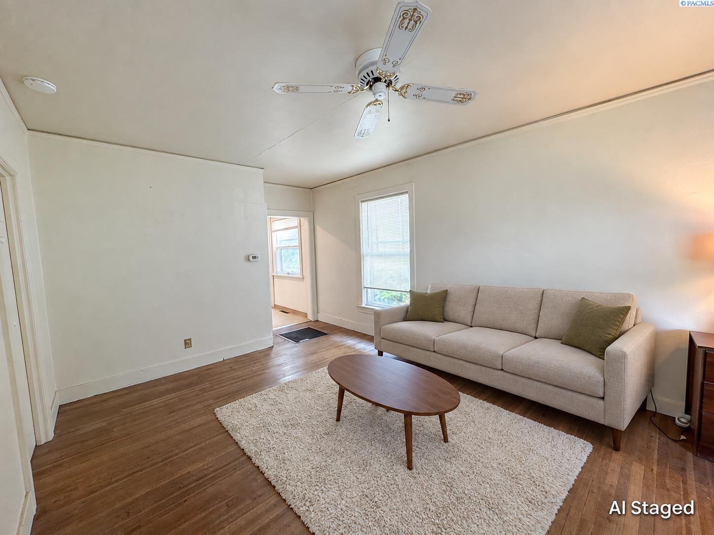 Photo 3 of Single family home for sale at 340 SE High St, Pullman, WA 99163 | MLS# PAC296705 | Listing updated on 2026-09-30