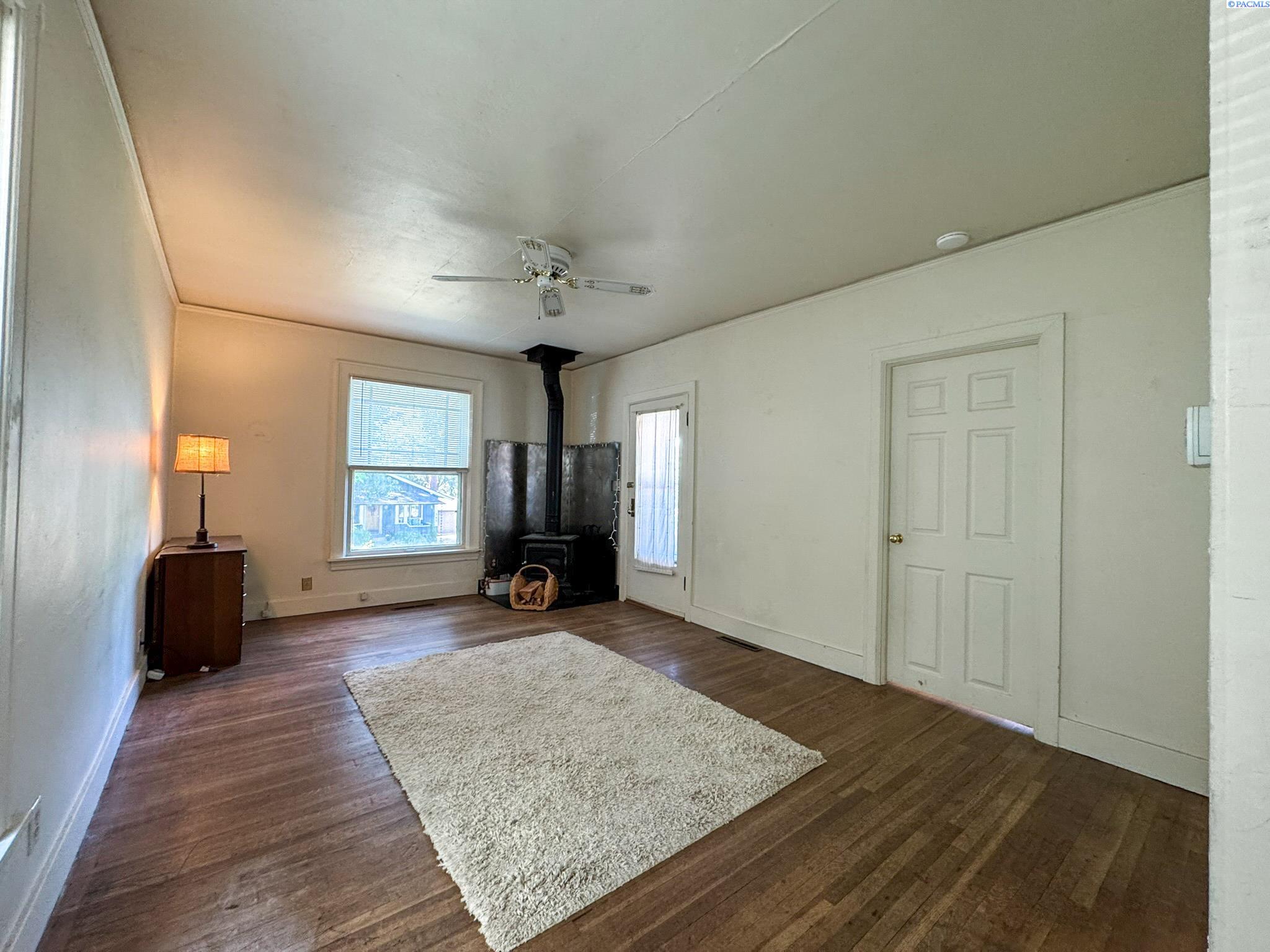 Photo 3 of Single family home for sale at 340 Se High St, Pullman, WA 99163 | MLS# PAC296705 | Listing updated on 2026-09-30