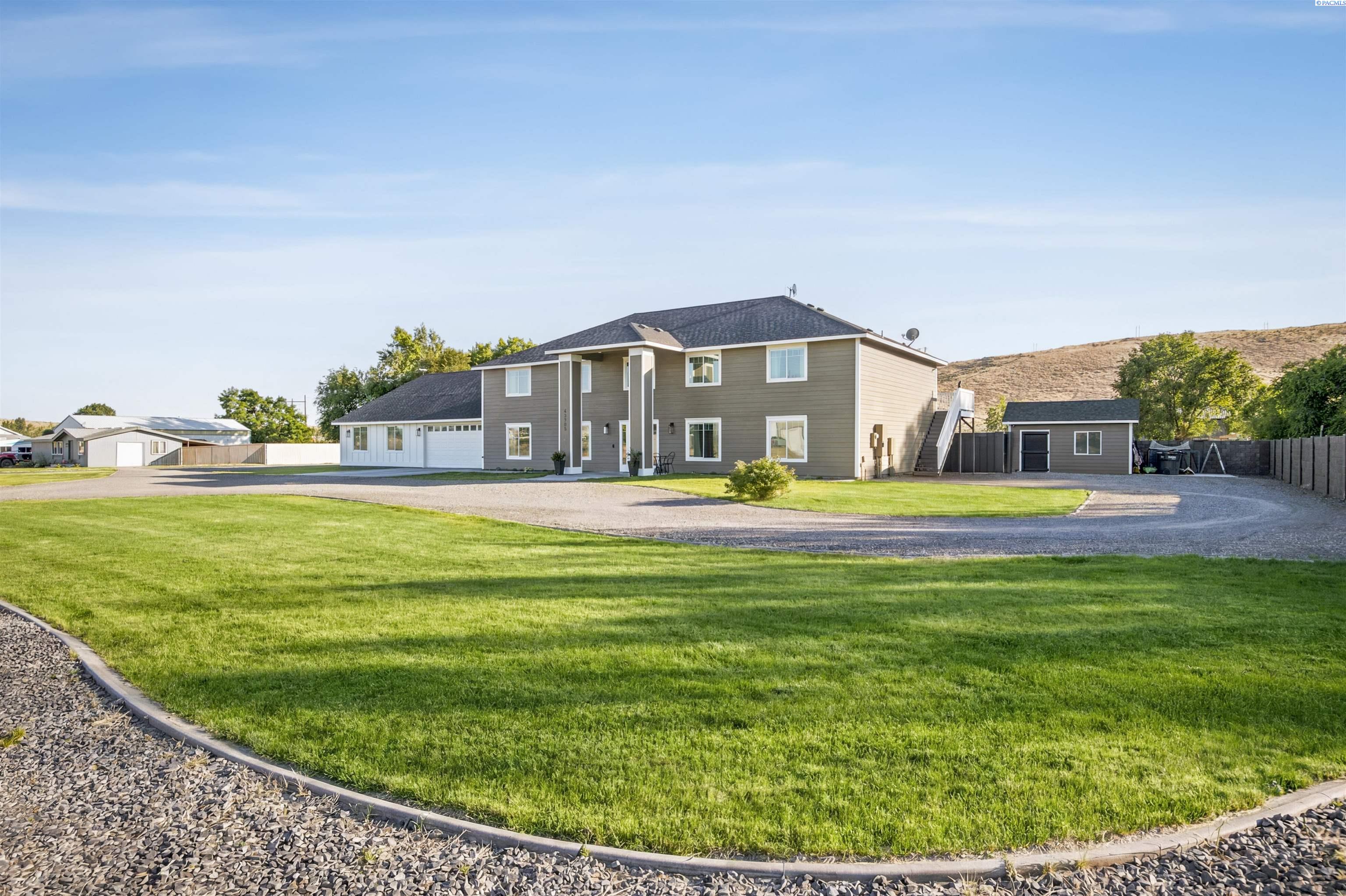 Photo 1 of Single family home for sale at 43705 E Red Mountain Rd, Benton City, WA 99320 | MLS# PAC296713 | Listing updated on 2026-09-24