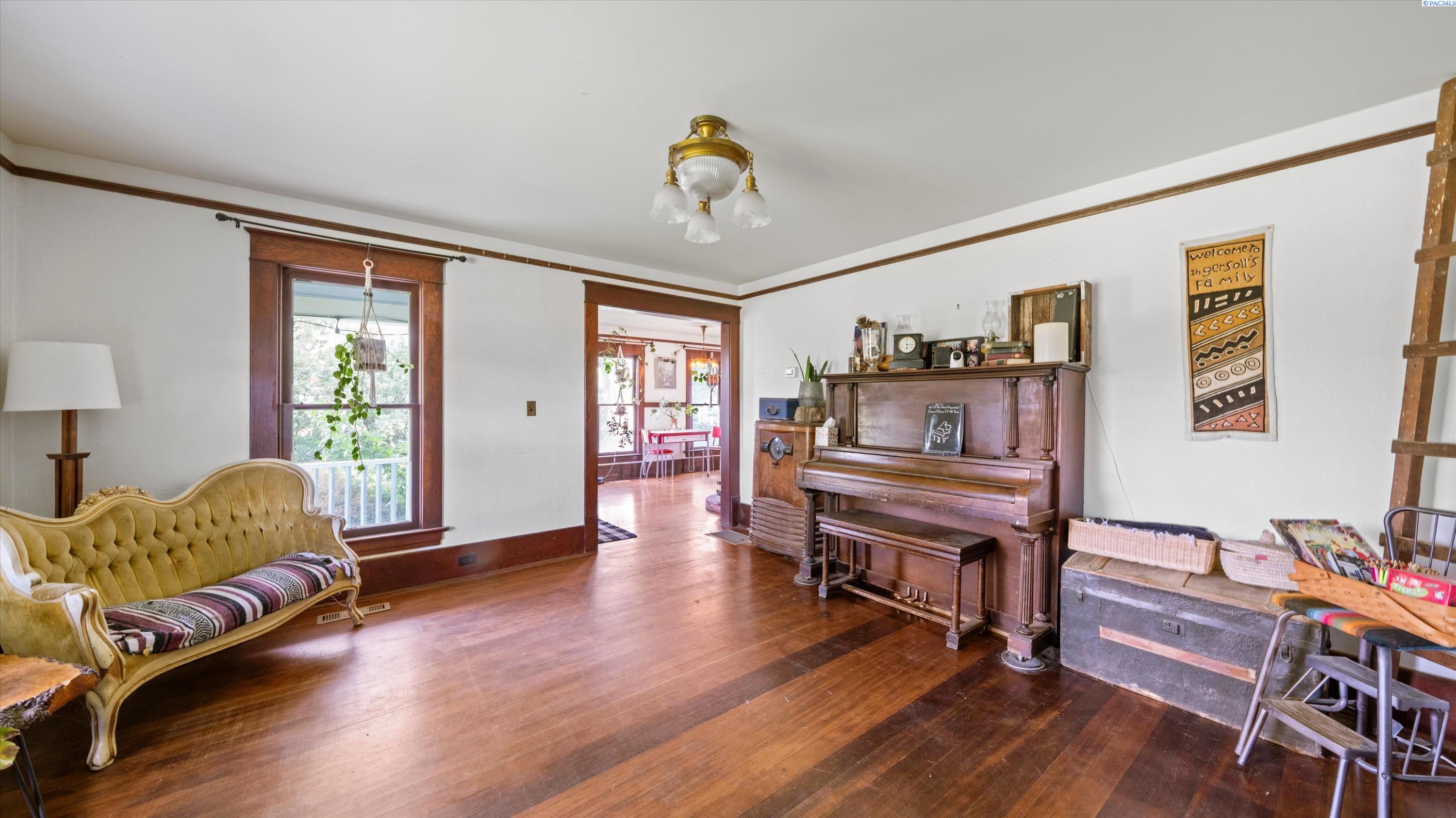 Photo 3 of Single family home for sale at 1328 E 27th Avenue, Kennewick, WA 99337 | MLS# PAC296721 | Listing updated on 2026-09-24