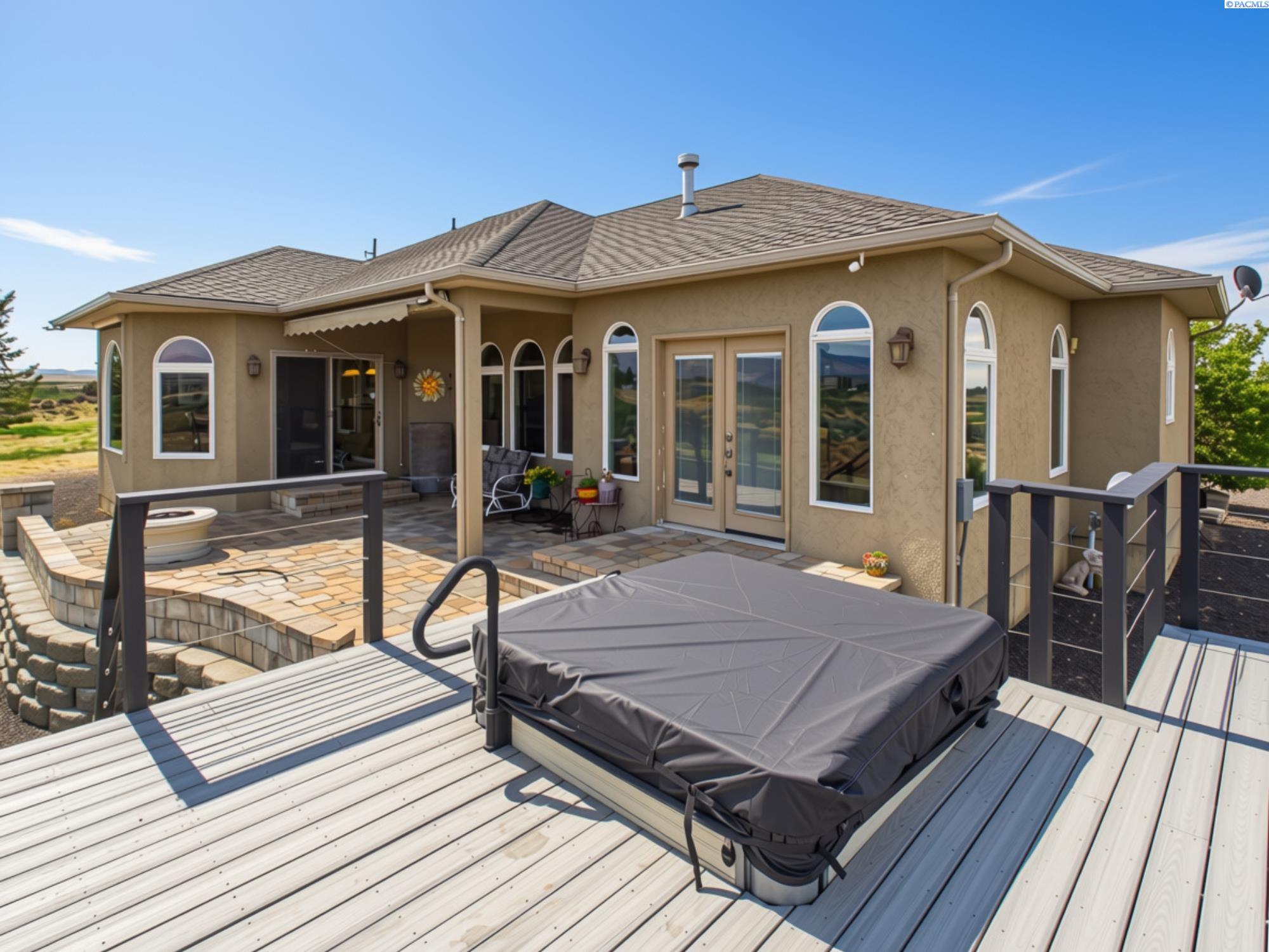 Photo 4 of Single family home for sale at 1742 Weikel Rd, Yakima, WA 98908 | MLS# PAC296749 | Listing updated on 2026-10-04