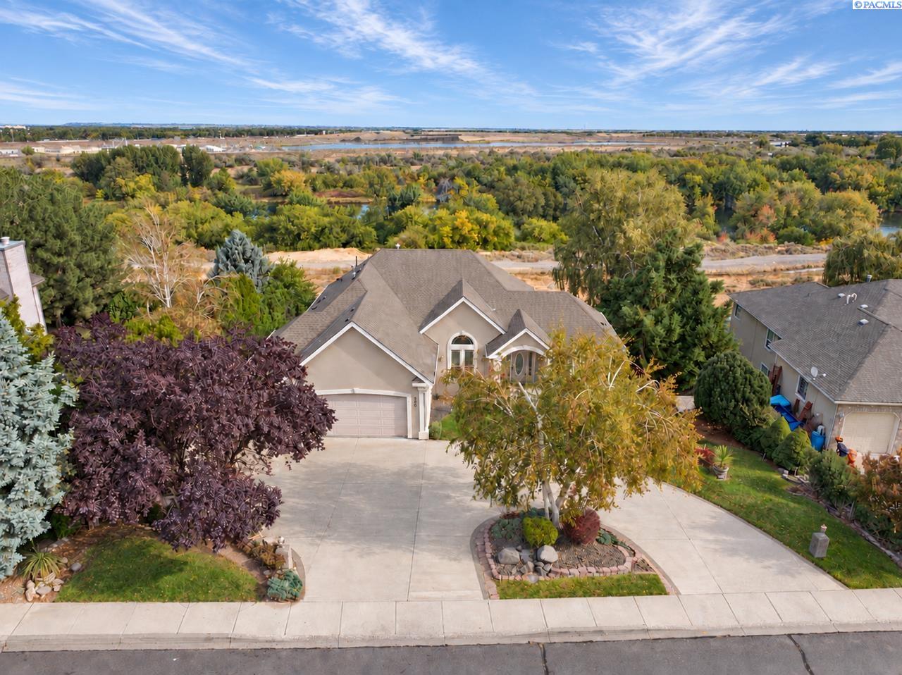 Photo 3 of Single family home for sale at 350 Riverwood St, Richland, WA 99352 | MLS# PAC296800 | Listing updated on 2026-10-09