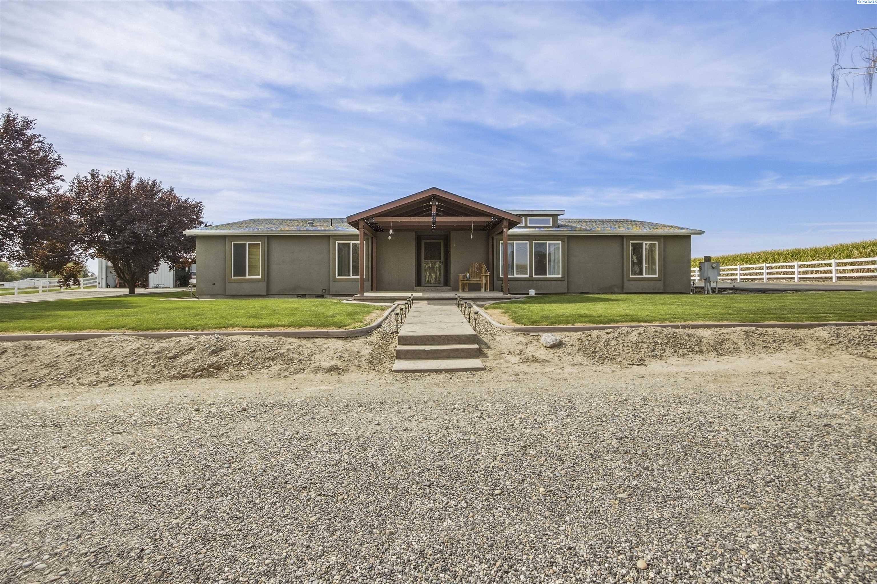 Photo 2 of Manufactured home for sale at 2160 Ferson Rd, Sunnyside, WA 98944 | MLS# PAC296802 | Listing updated on 2026-10-09