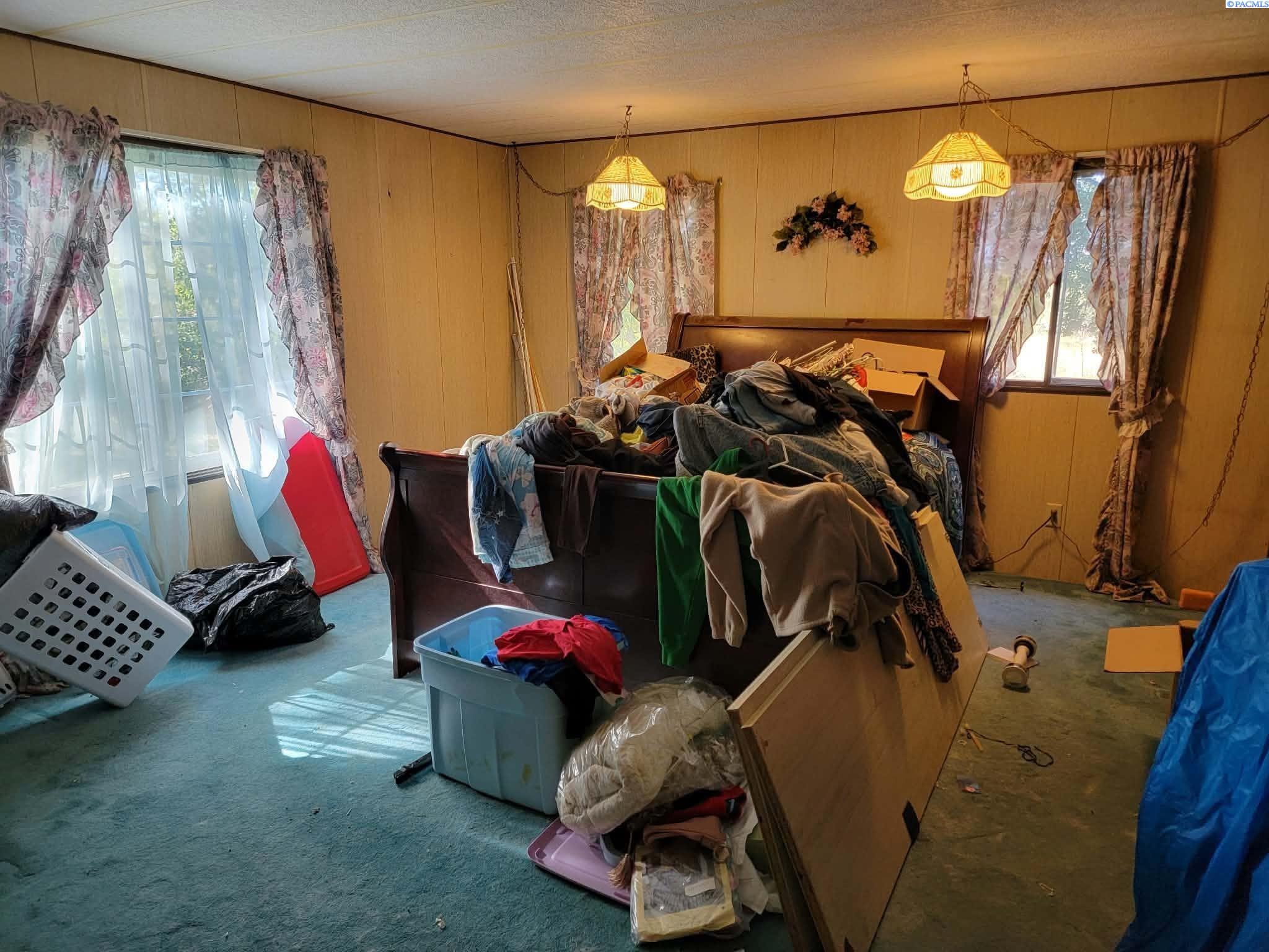 Photo 2 of Manufactured home for sale at 164908 W Old Inland Empire Hwy, Prosser, WA 99350 | MLS# PAC296808 | Listing updated on 2026-10-01