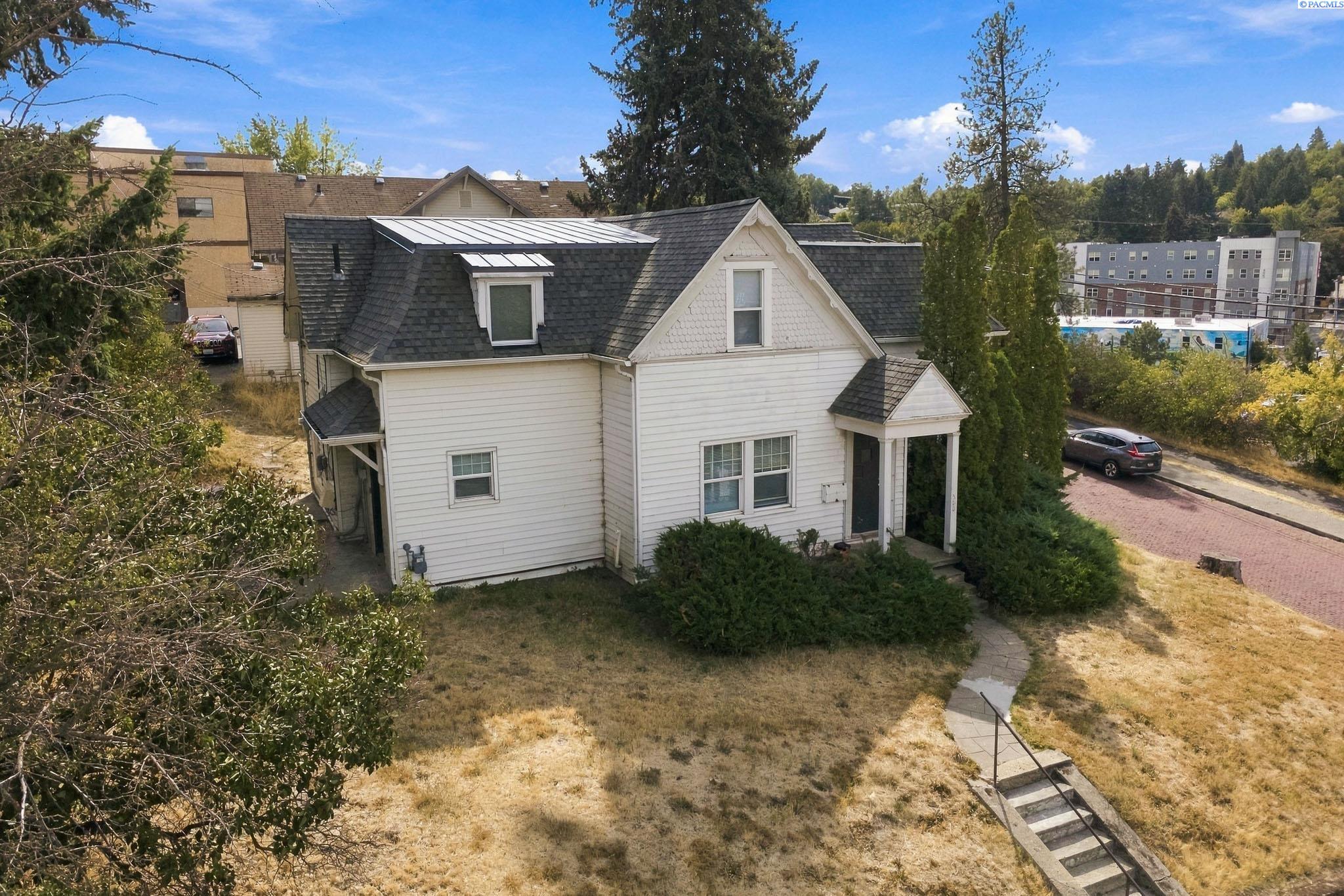 Photo 2 of Multi family home for sale at 300 Ne Kamiaken St, Pullman, WA 99163 | MLS# PAC296840 | Listing updated on 2026-10-01