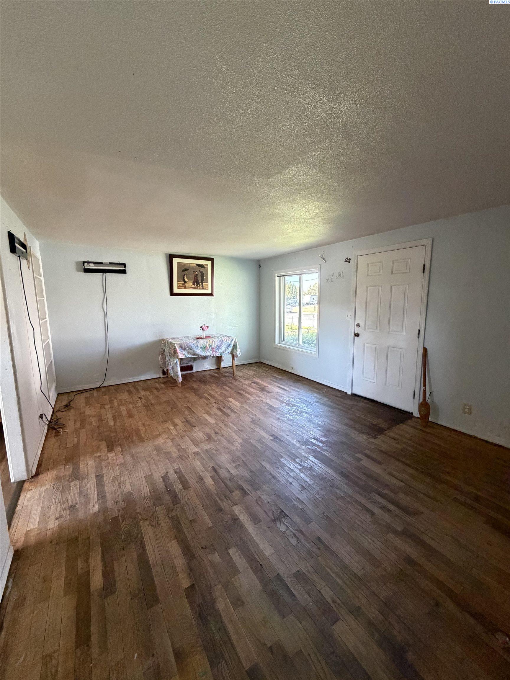 Photo 3 of Single family home for sale at 1824 W Hopkins St, Pasco, WA 99301 | MLS# PAC296844 | Listing updated on 2026-10-08
