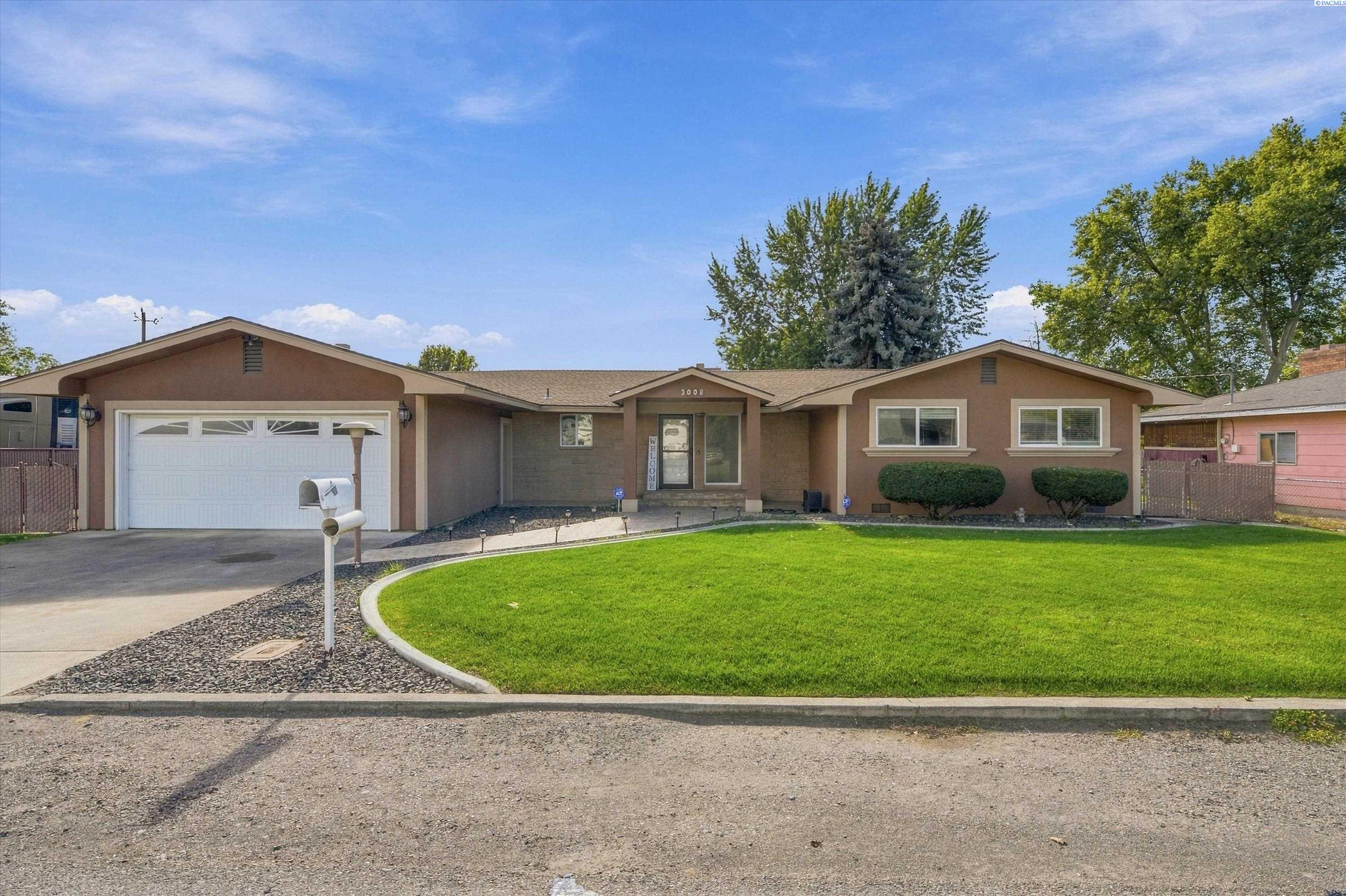 Photo 1 of Single family home for sale at 3008 W Ella St, Pasco, WA 99301 | MLS# PAC296852 | Listing updated on 2026-10-02