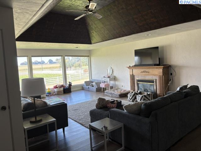 Photo 3 of Single family home for sale at 2020 Washout Rd, Sunnyside, WA 98944 | MLS# PAC296866 | Listing updated on 2026-10-02