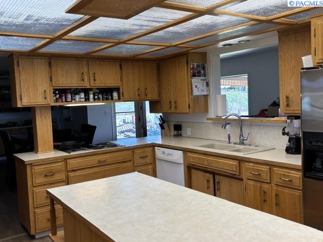 Photo 4 of Single family home for sale at 2020 Washout Rd, Sunnyside, WA 98944 | MLS# PAC296866 | Listing updated on 2026-10-02