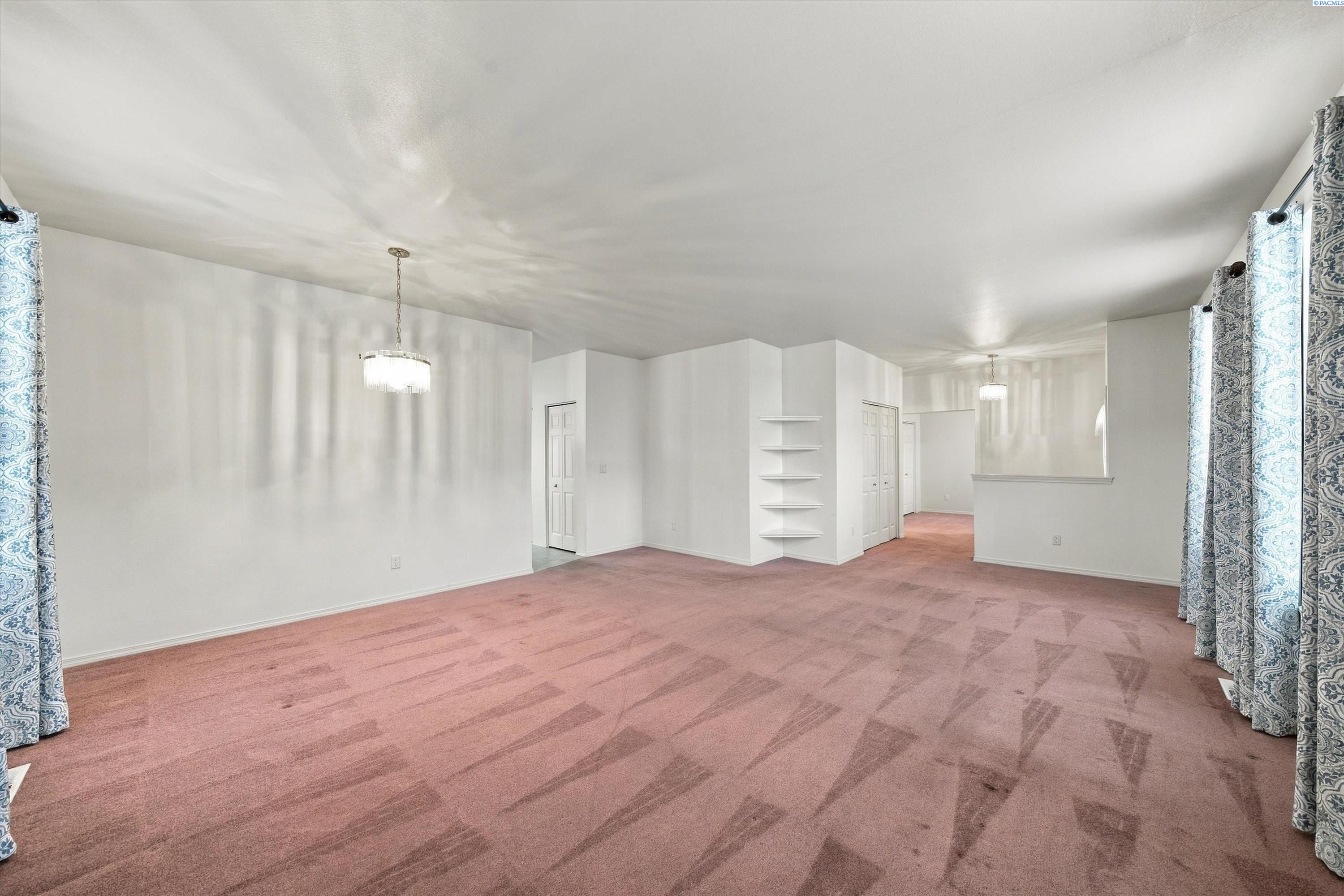 Photo 4 of Condo for sale at 3701 Fairbanks Ave, Yakima, WA 98902 | MLS# PAC296876 | Listing updated on 2026-10-05