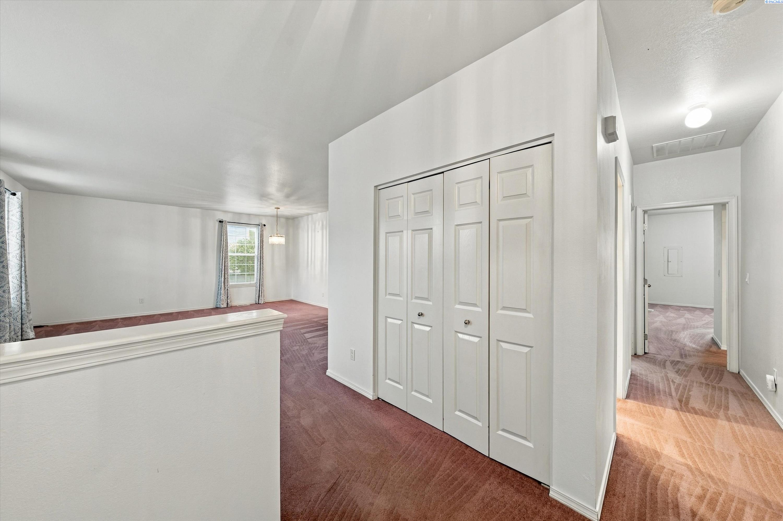 Photo 3 of Condo for sale at 3701 Fairbanks Ave, Yakima, WA 98902 | MLS# PAC296876 | Listing updated on 2026-10-05
