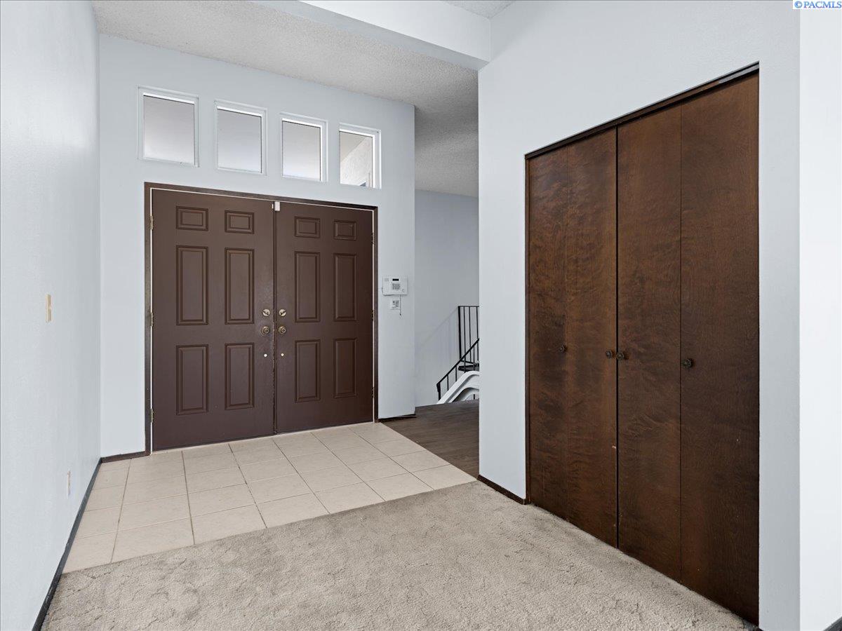 Photo 2 of Condo for sale at 2009 Fairway Dr, Richland, WA 99352 | MLS# PAC296879 | Listing updated on 2026-10-06