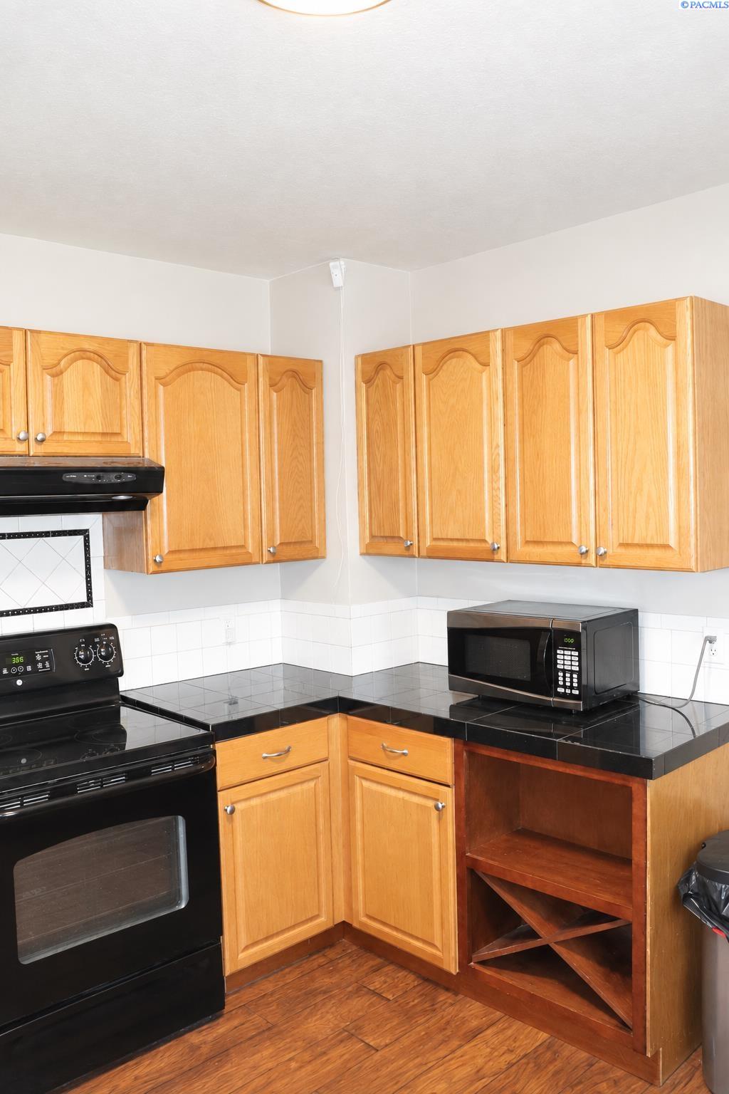 Photo 3 of Single family home for sale at 1315 W Kennewick Ave, Kennewick, WA 99336 | MLS# PAC296882 | Listing updated on 2026-10-03