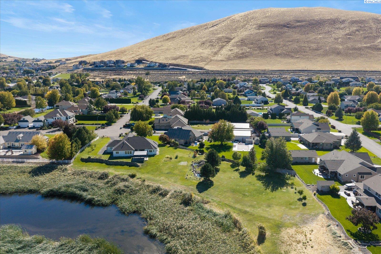 Photo 2 of Single family home for sale at 5604 Glenbrook Loop, West Richland, WA 99353 | MLS# PAC296884 | Listing updated on 2026-10-06