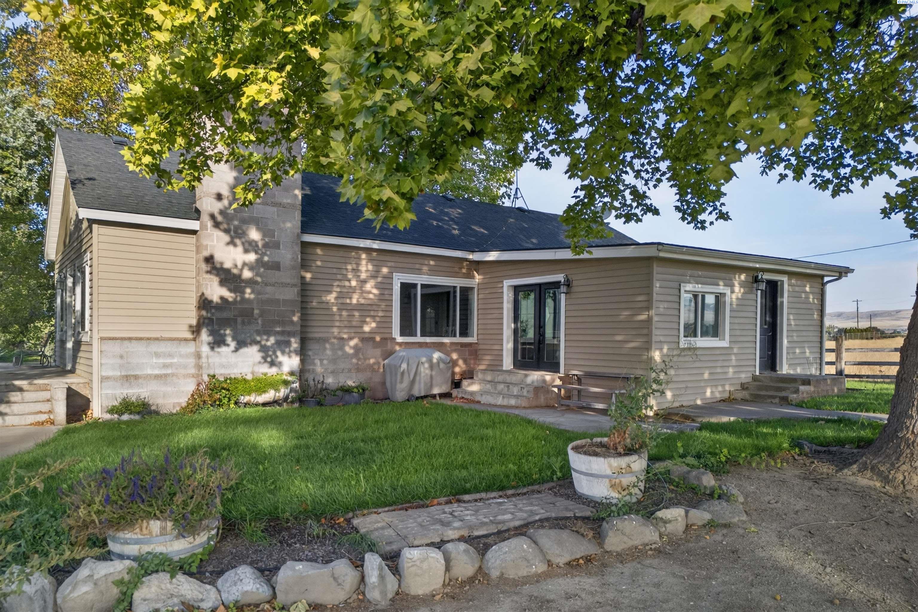 Photo 4 of Single family home for sale at 2060 Cemetery Rd, Sunnyside, WA 98944 | MLS# PAC296886 | Listing updated on 2026-10-03