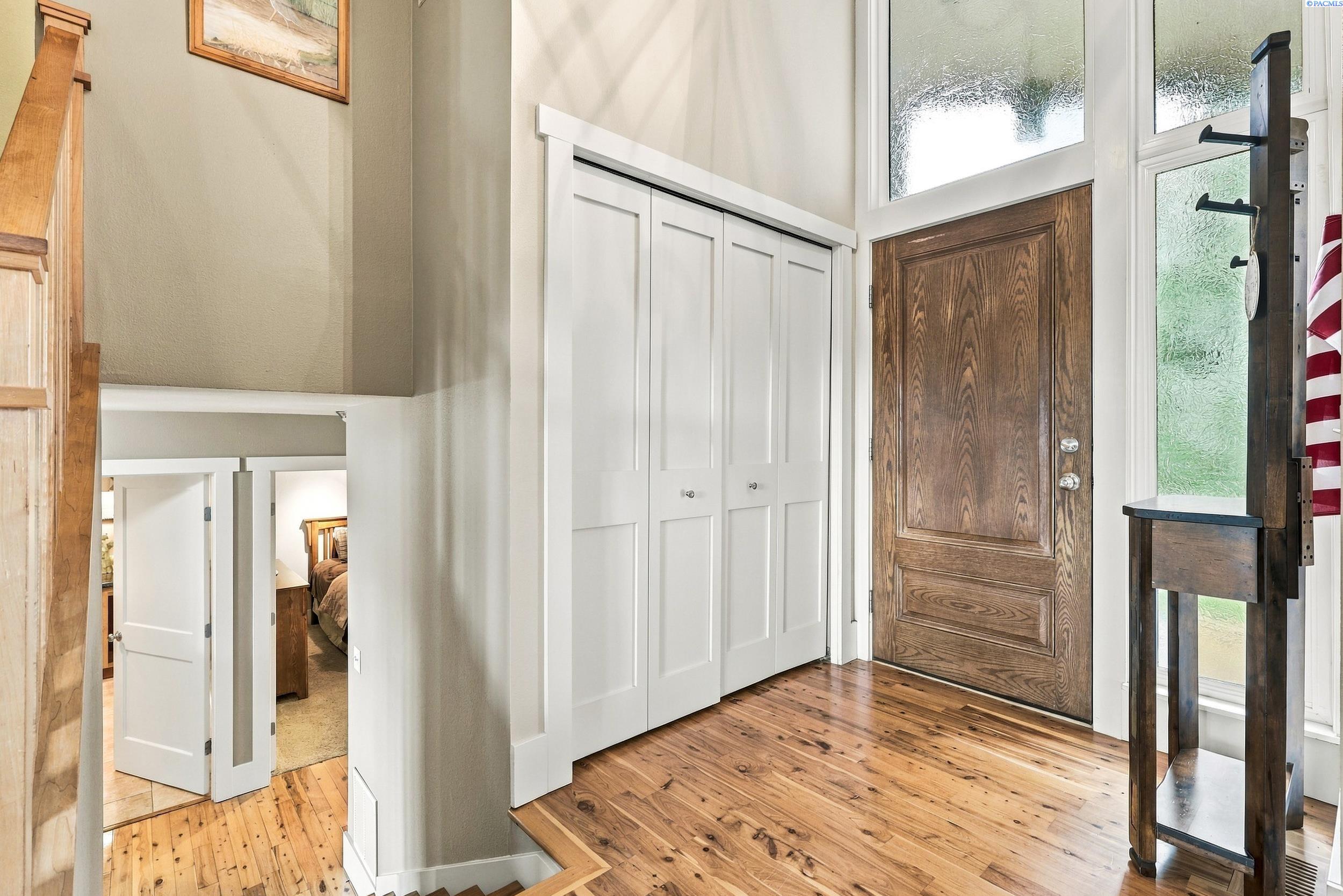 Photo 3 of Single family home for sale at 317 Pinetree Ct, Richland, WA 99352 | MLS# PAC296888 | Listing updated on 2026-10-03
