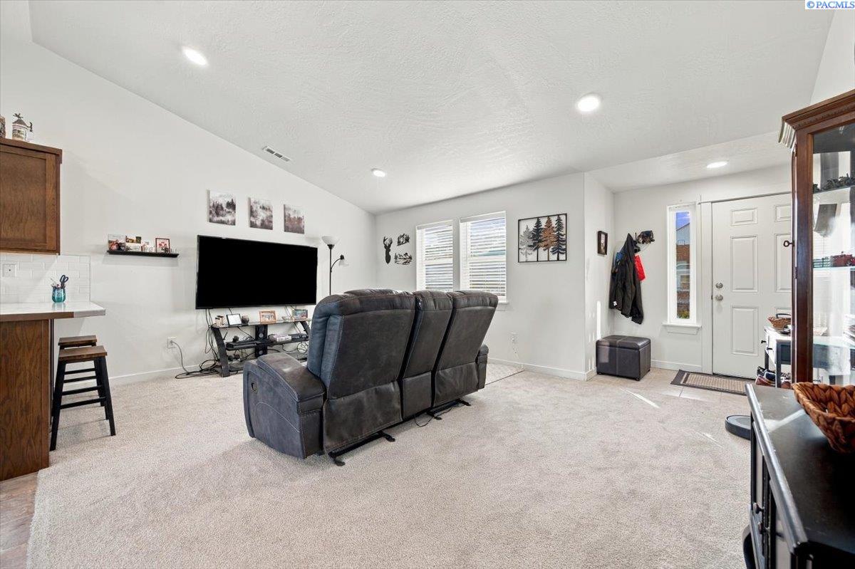 Photo 4 of Single family home for sale at 1454 9th Street, Benton City, WA 99320 | MLS# PAC296889 | Listing updated on 2026-10-03