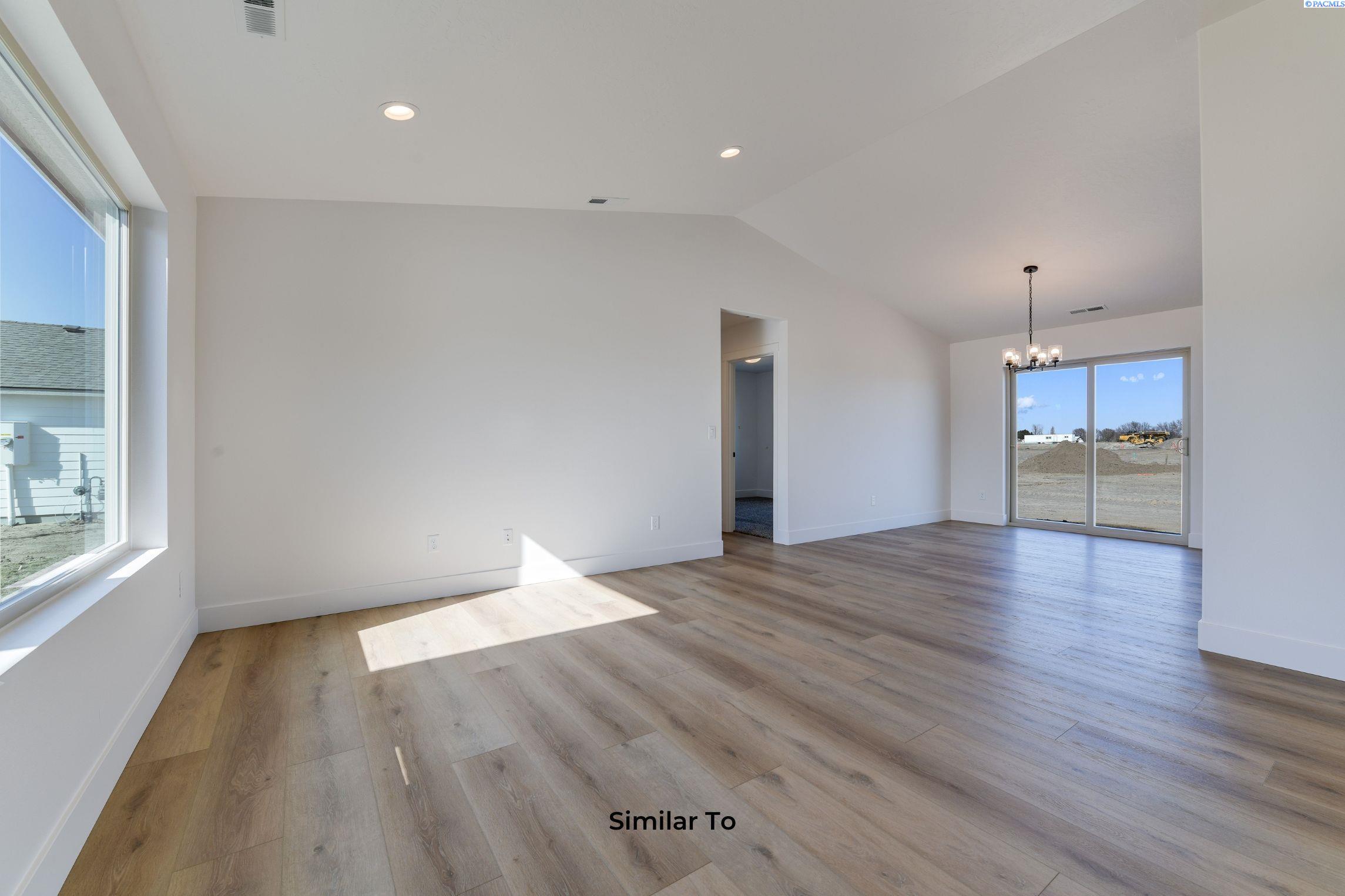 Photo 3 of Single family home for sale at 10212 Sunset Trl, Pasco, WA 99301 | MLS# PAC296895 | Listing updated on 2026-10-03