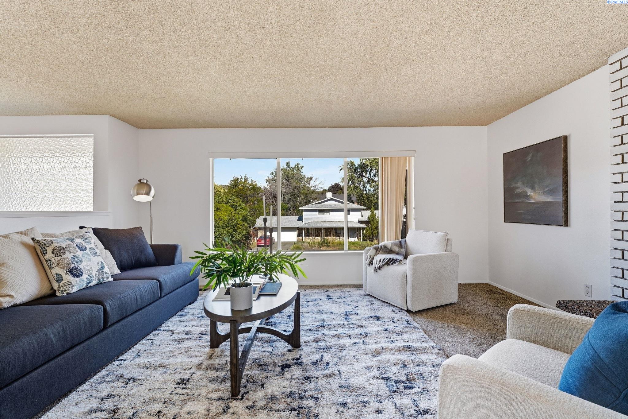 Photo 3 of Single family home for sale at 403 Scot St, Richland, WA 99354 | MLS# PAC296907 | Listing updated on 2026-10-03