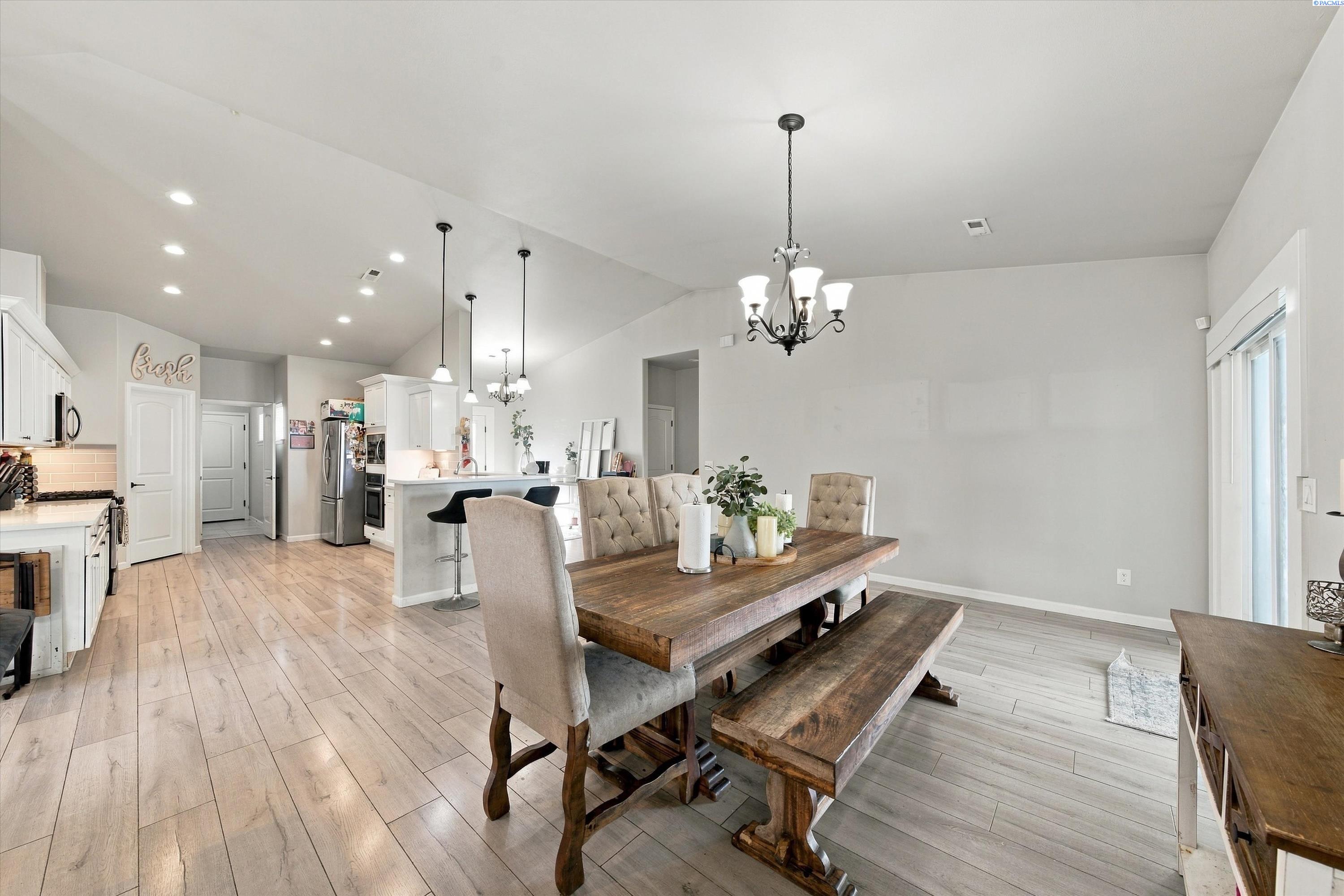 Photo 4 of Single family home for sale at 150 E Fir St, Connell, WA 99326 | MLS# PAC296914 | Listing updated on 2026-10-07