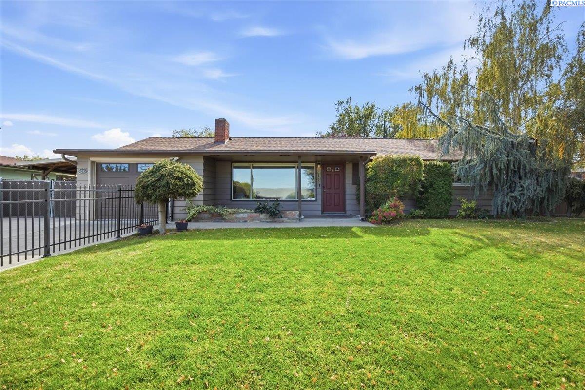 Photo 1 of Single family home for sale at 6345 W Willamette Ave, Kennewick, WA 99336 | MLS# PAC296934 | Listing updated on 2026-10-04