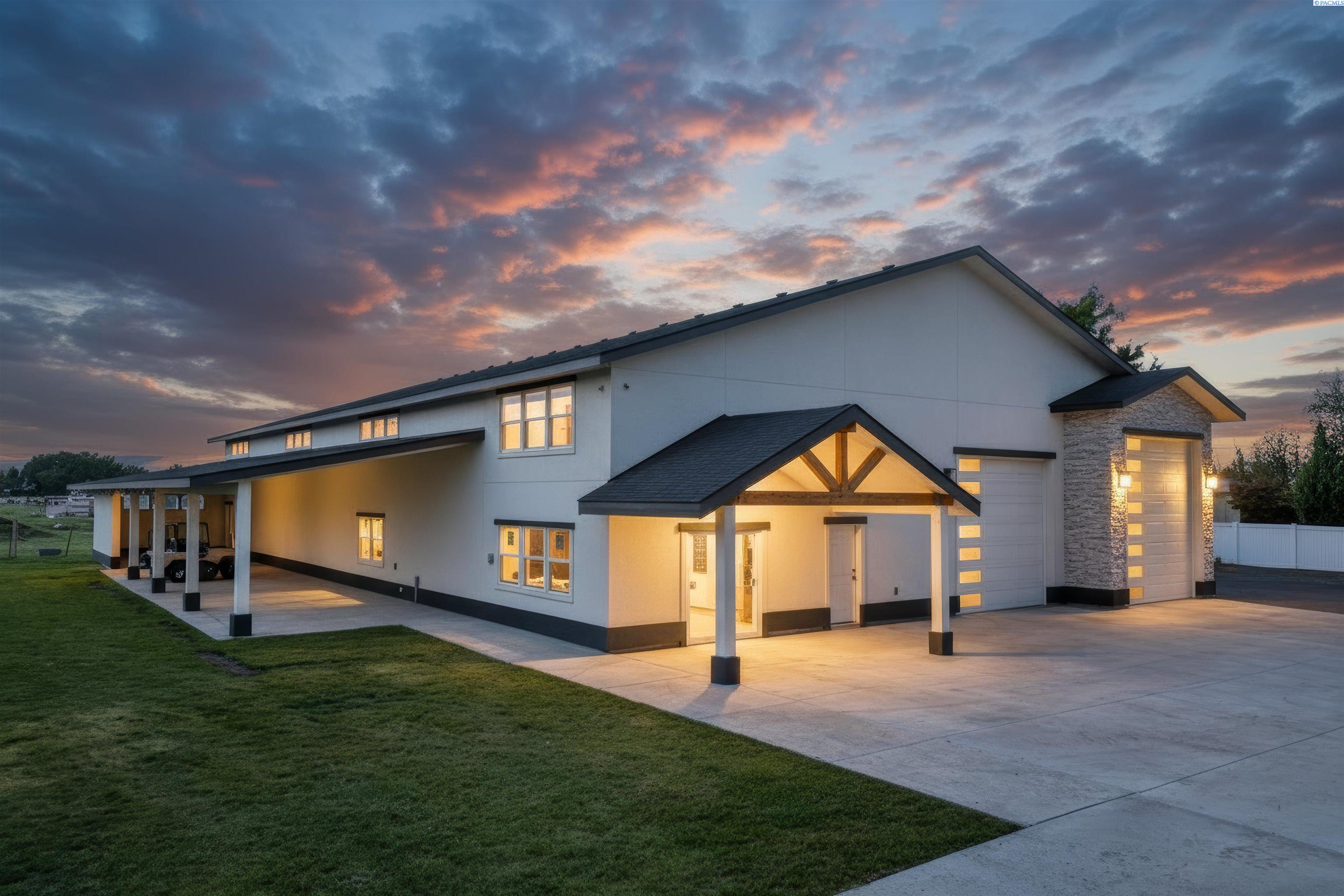 Photo 2 of Single family home for sale at 215505 E Bryson Brown, Kennewick, WA 99337 | MLS# PAC296935 | Listing updated on 2026-10-10