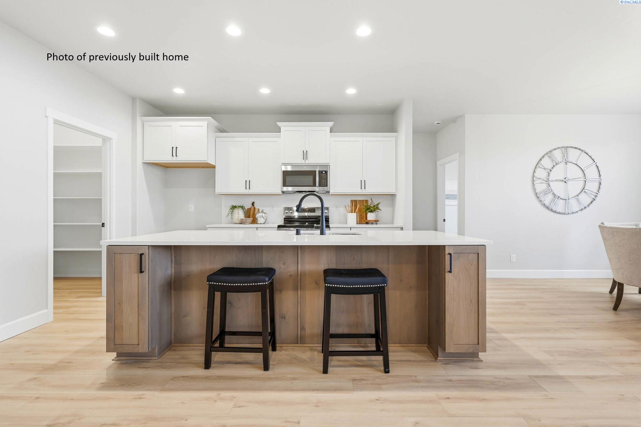 Photo 3 of Single family home for sale at 6605 Road 90, Pasco, WA 99301 | MLS# PAC296966 | Listing updated on 2026-10-08