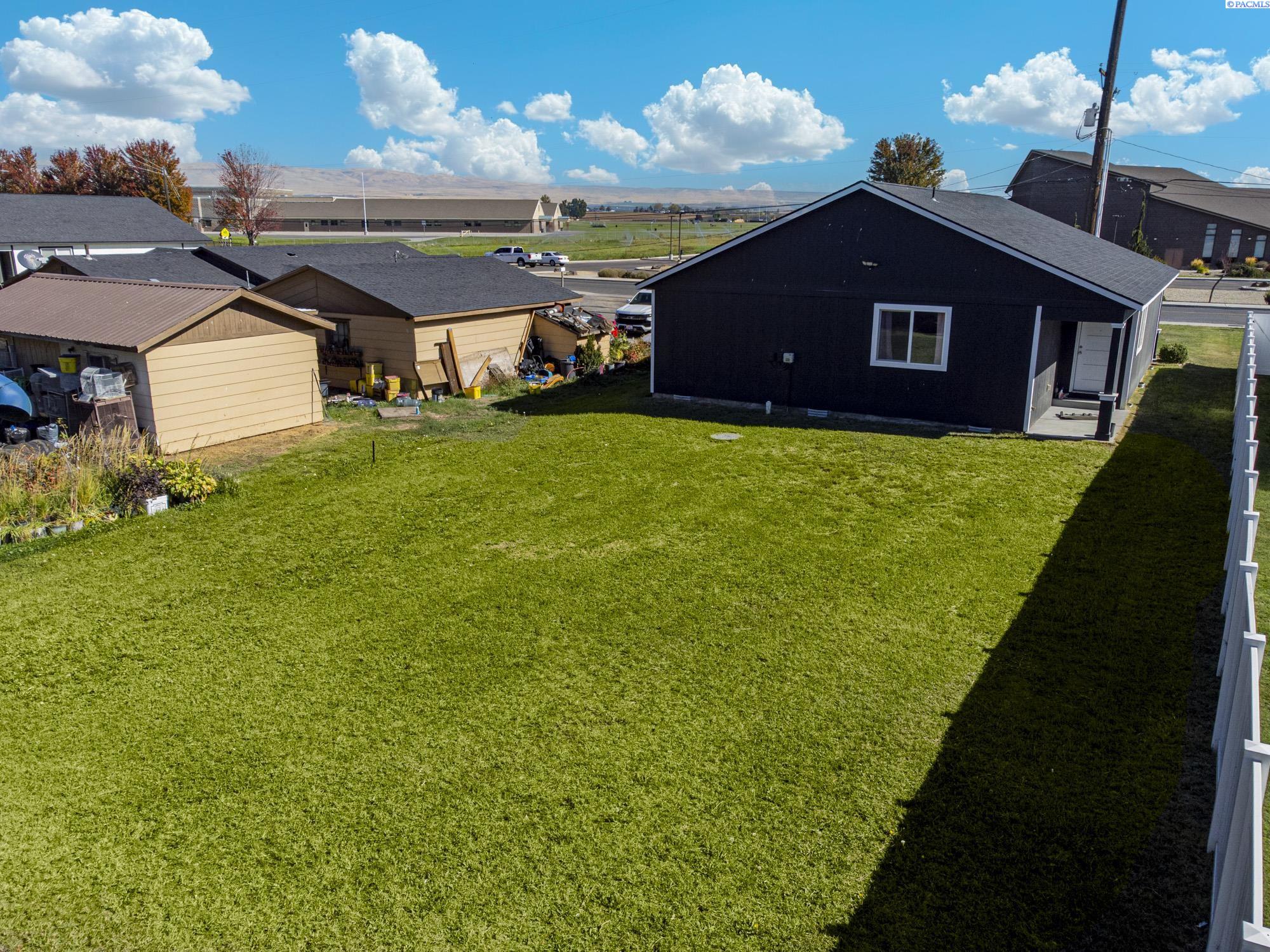 Photo 4 of Single family home for sale at 637 N 16th Street, Sunnyside, WA 98944 | MLS# PAC296969 | Listing updated on 2026-10-06