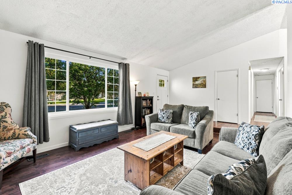 Photo 3 of Single family home for sale at 703 W 48th Avenue, Kennewick, WA 99337 | MLS# PAC296993 | Listing updated on 2026-10-07