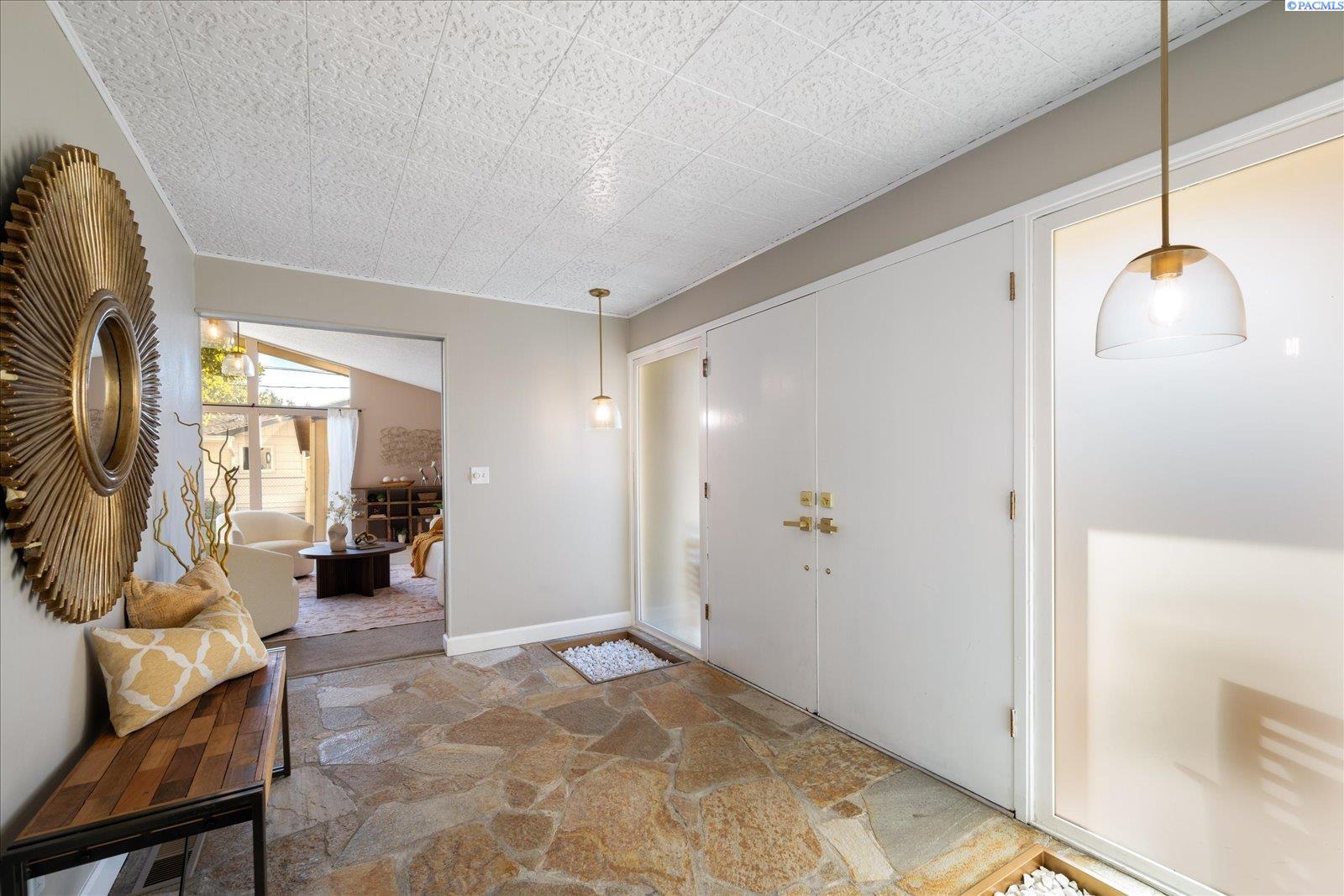 Photo 3 of Single family home for sale at 120 W 31st Avenue, Kennewick, WA 99337 | MLS# PAC296999 | Listing updated on 2026-10-07
