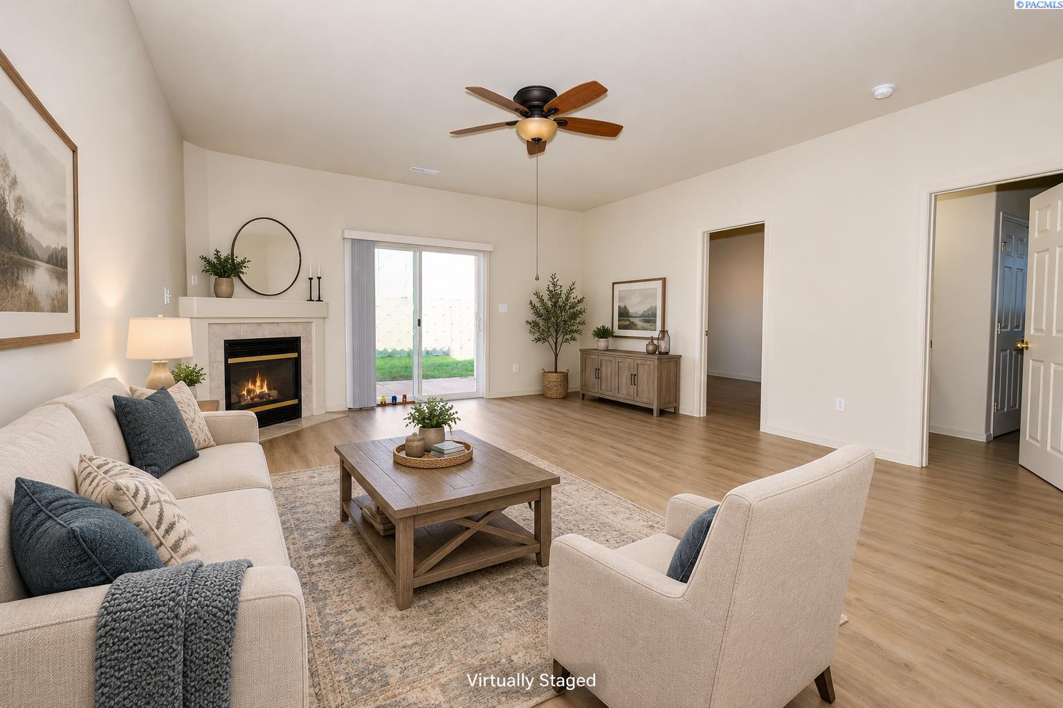 Photo 2 of Townhouse for sale at 9801 Mia Ln, Pasco, WA 99301 | MLS# PAC297025 | Listing updated on 2026-10-09