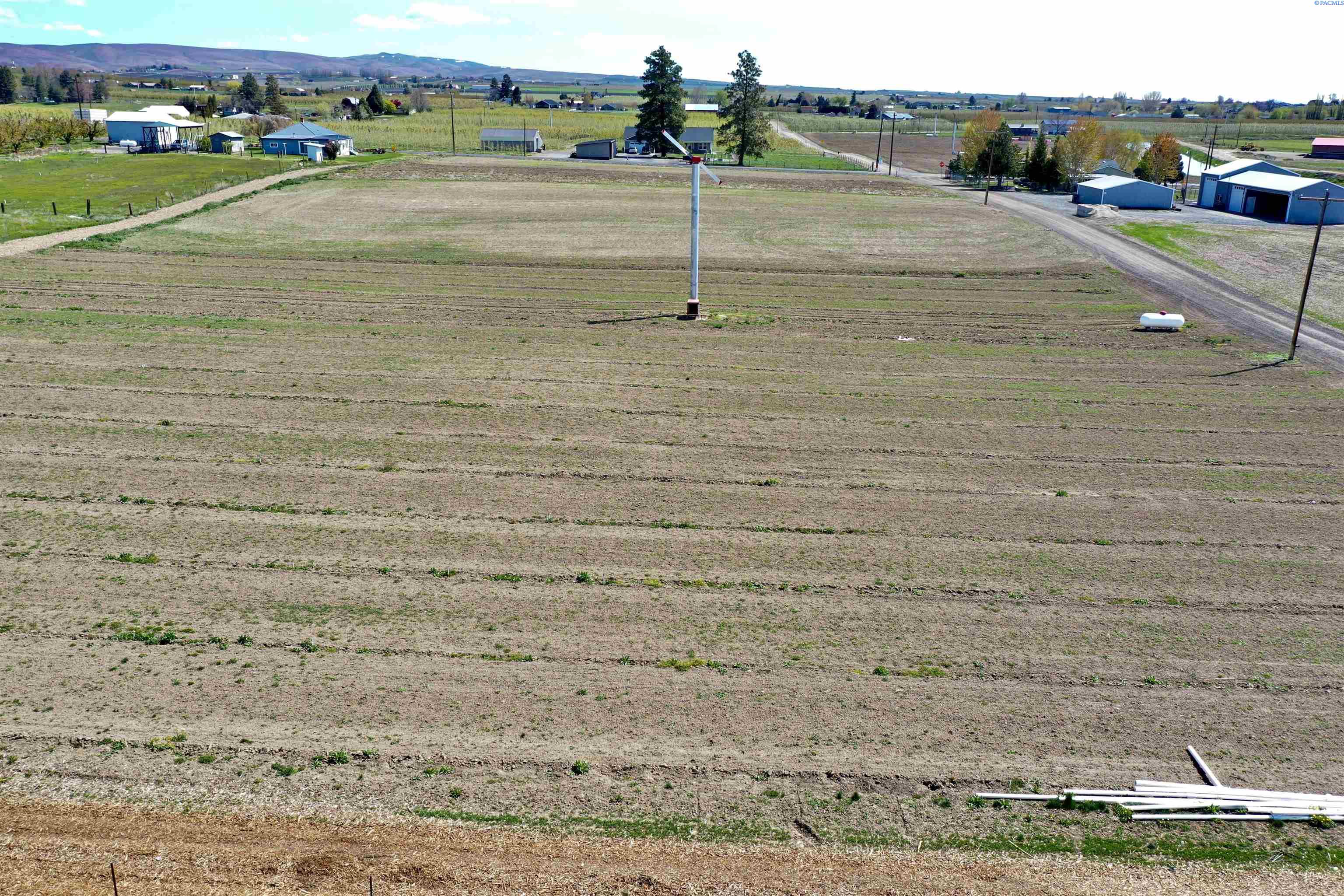 Photo 1 of Sale Pending at Nka White Rd W Side, Zillah, WA 98953 | MLS# PAC297033 | Listing updated on 2026-10-08