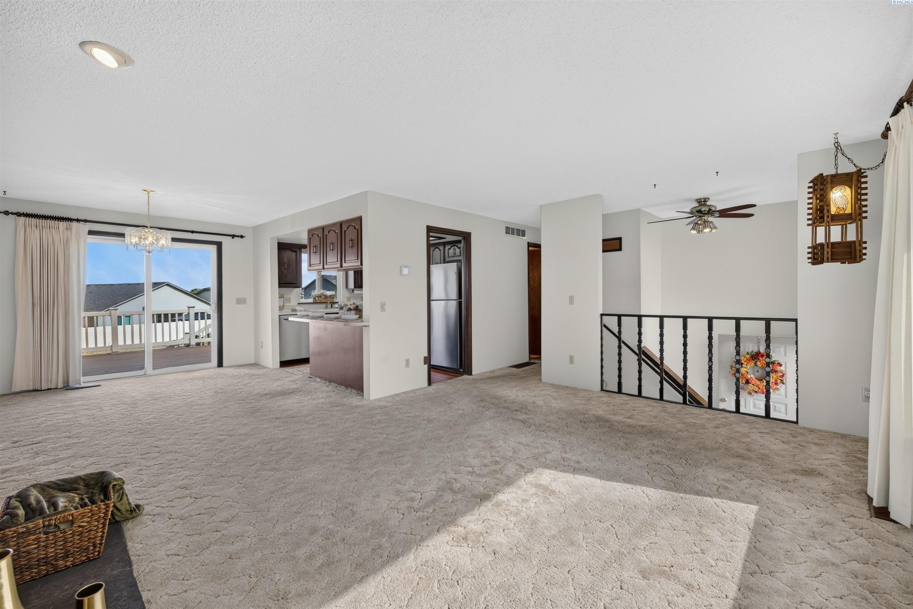 Photo 3 of Single family home for sale at 2306 S Anderson Pl, Kennewick, WA 99337 | MLS# PAC297041 | Listing updated on 2026-10-08