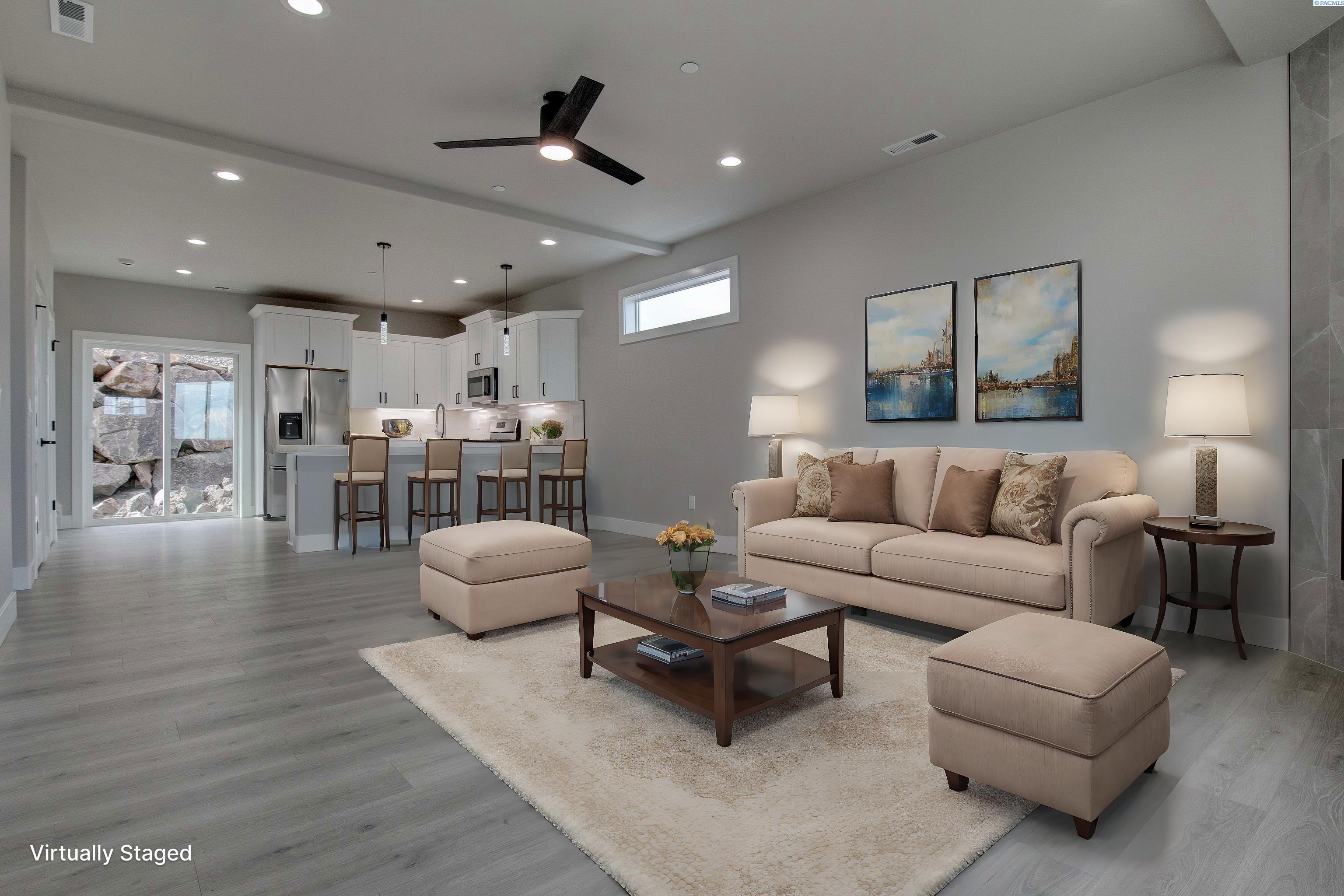 Photo 2 of Townhouse for sale at 830 Rio Vista Loop, Richland, WA 99352 | MLS# PAC297042 | Listing updated on 2026-10-08