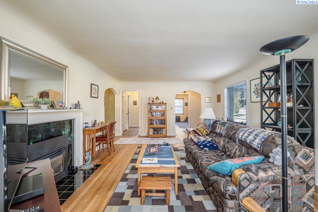Photo 4 of Single family home for sale at 415 SE Water St, Pullman, WA 99163 | MLS# PAC297063 | Listing updated on 2026-10-09