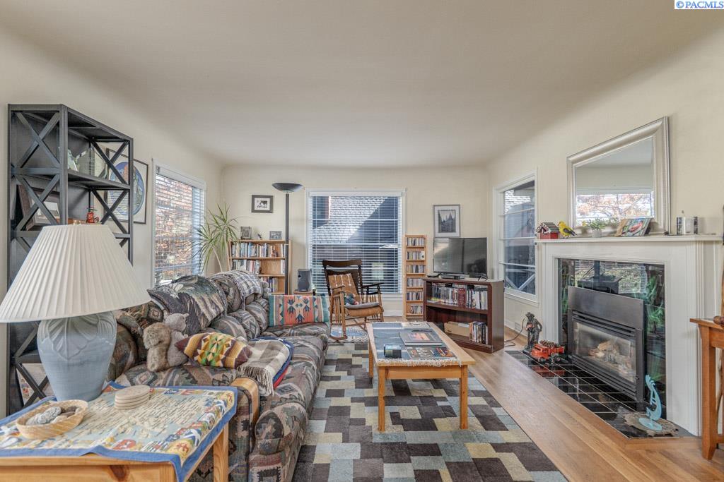 Photo 3 of Single family home for sale at 415 Se Water St, Pullman, WA 99163 | MLS# PAC297063 | Listing updated on 2026-10-09