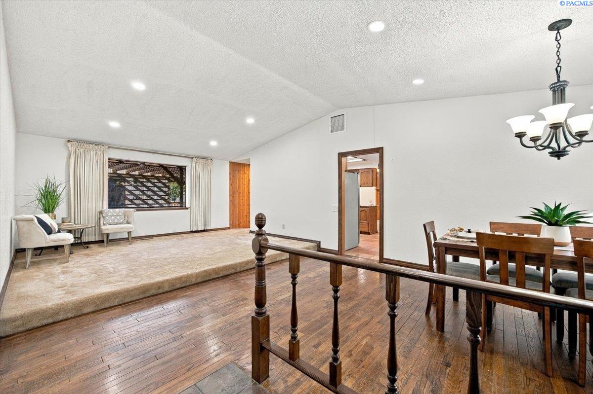 Photo 3 of Single family home for sale at 2047 George Washington Way, Richland, WA 99354 | MLS# PAC297072 | Listing updated on 2026-10-09