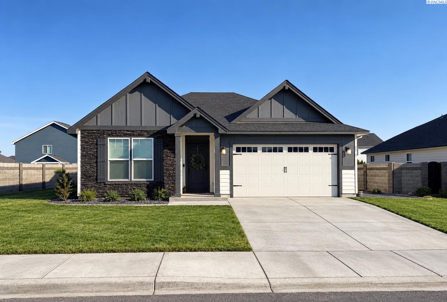 Photo 1 of Single family home for sale at 8214 Cardinal Peak St, West Richland, WA 99353 | MLS# PAC297079 | Listing updated on 2026-10-09