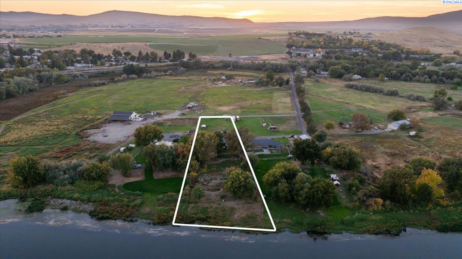 Single family home for sale at 64209 E Grover Pr NE, West Richland, WA 99353 | MLS# PAC297084