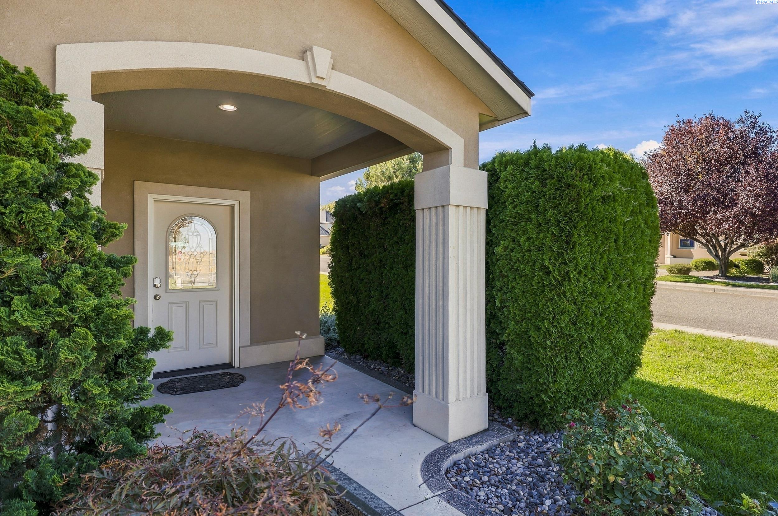 Photo 4 of Townhouse for sale at 3597 Waterford St, Richland, WA 99352 | MLS# PAC297086 | Listing updated on 2026-10-13