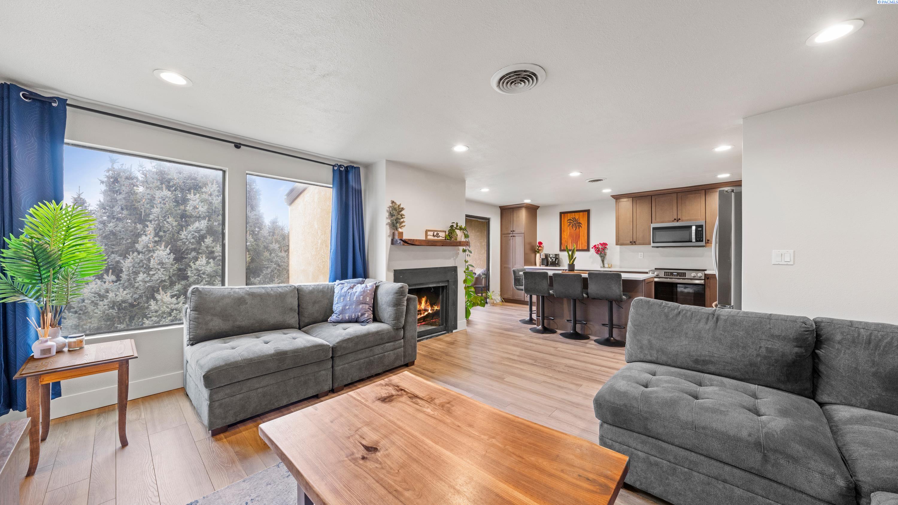 Photo 4 of Condo for sale at 303 Gage Blvd, Richland, WA 99352 | MLS# PAC297104 | Listing updated on 2026-10-10